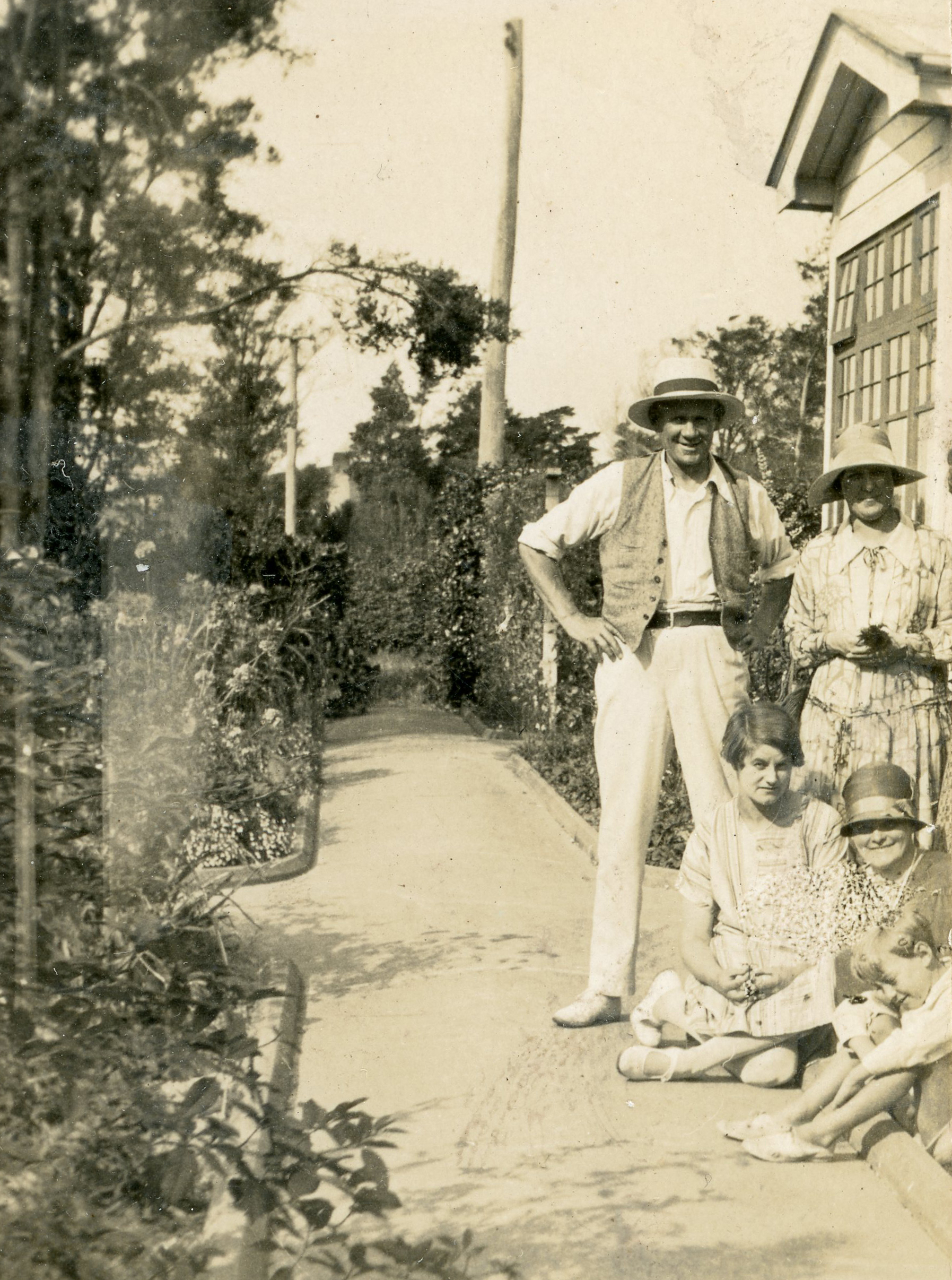 Campbell Family Photograph; ca 1920s