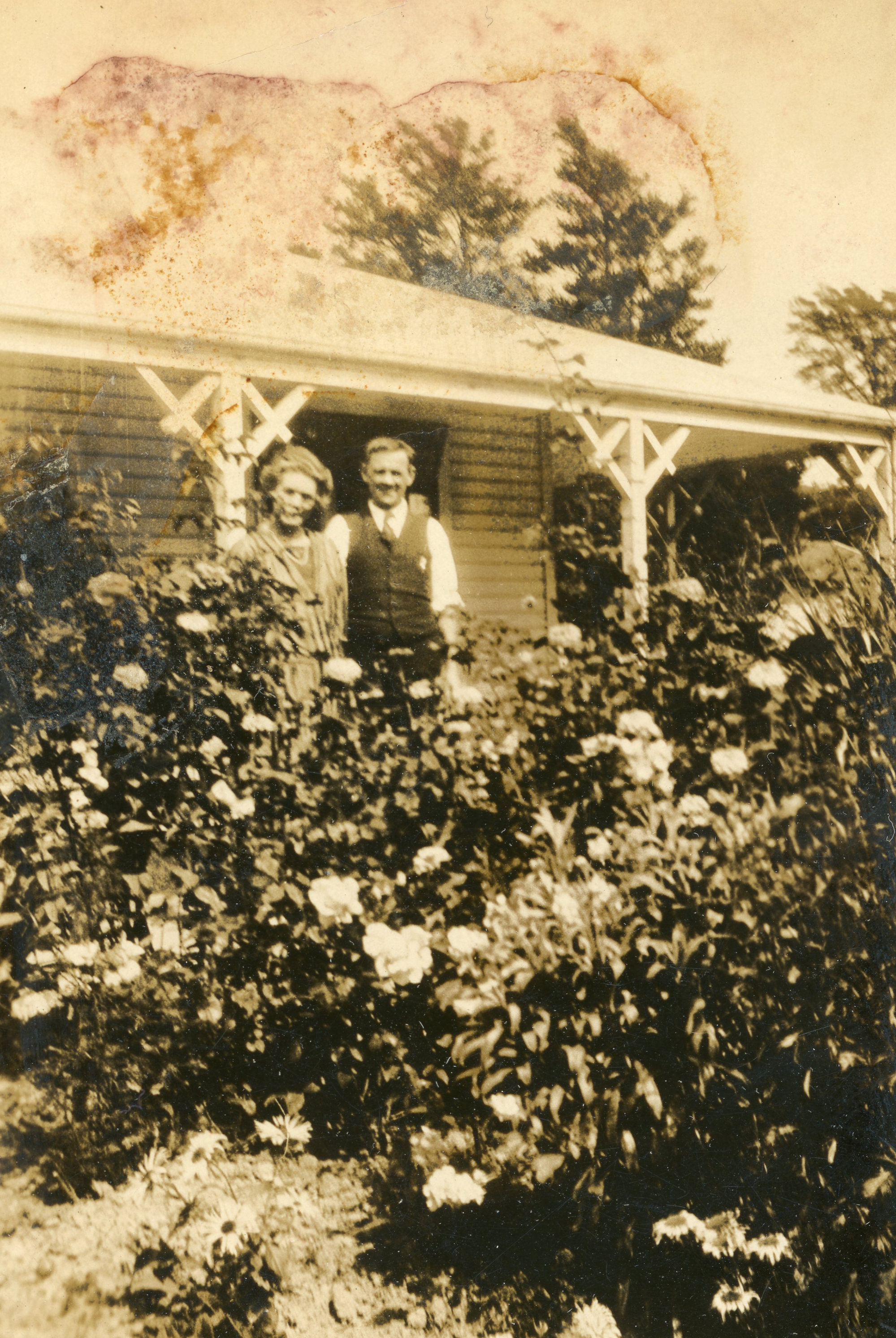 Campbell Family Photograph; ca 1920s