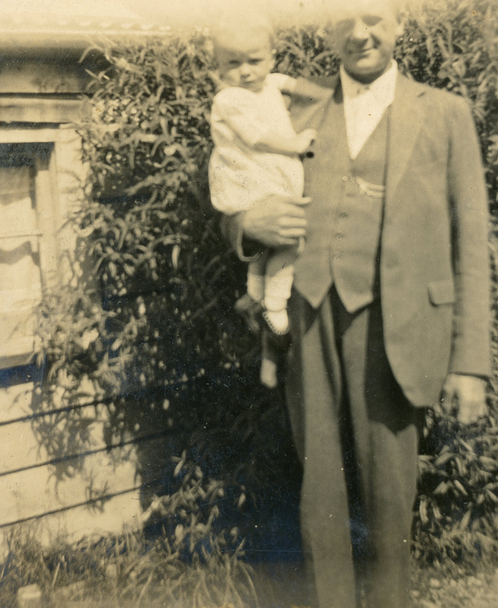 Campbell Family Photograph; ca 1920s