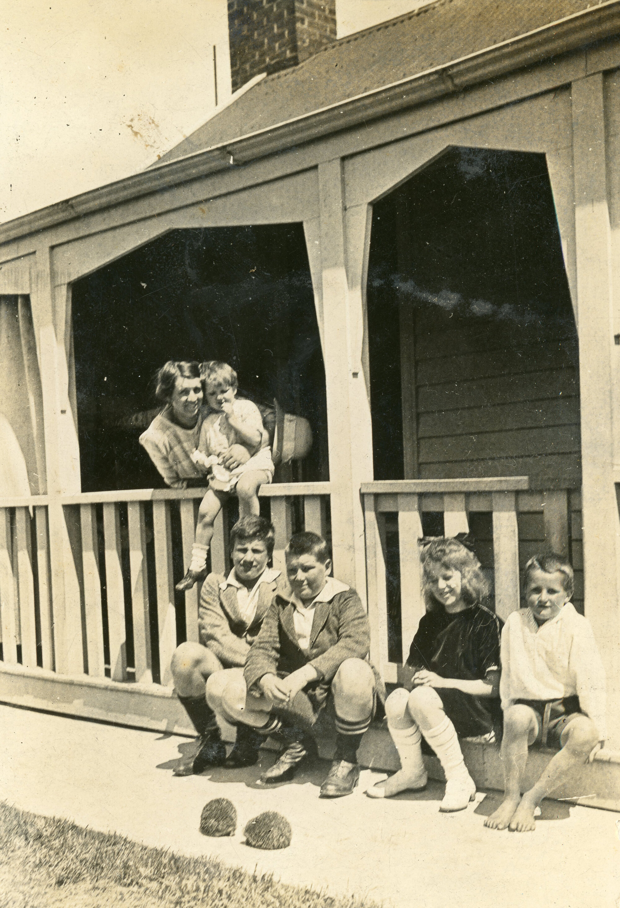 Campbell Family Photograph; ca 1920s