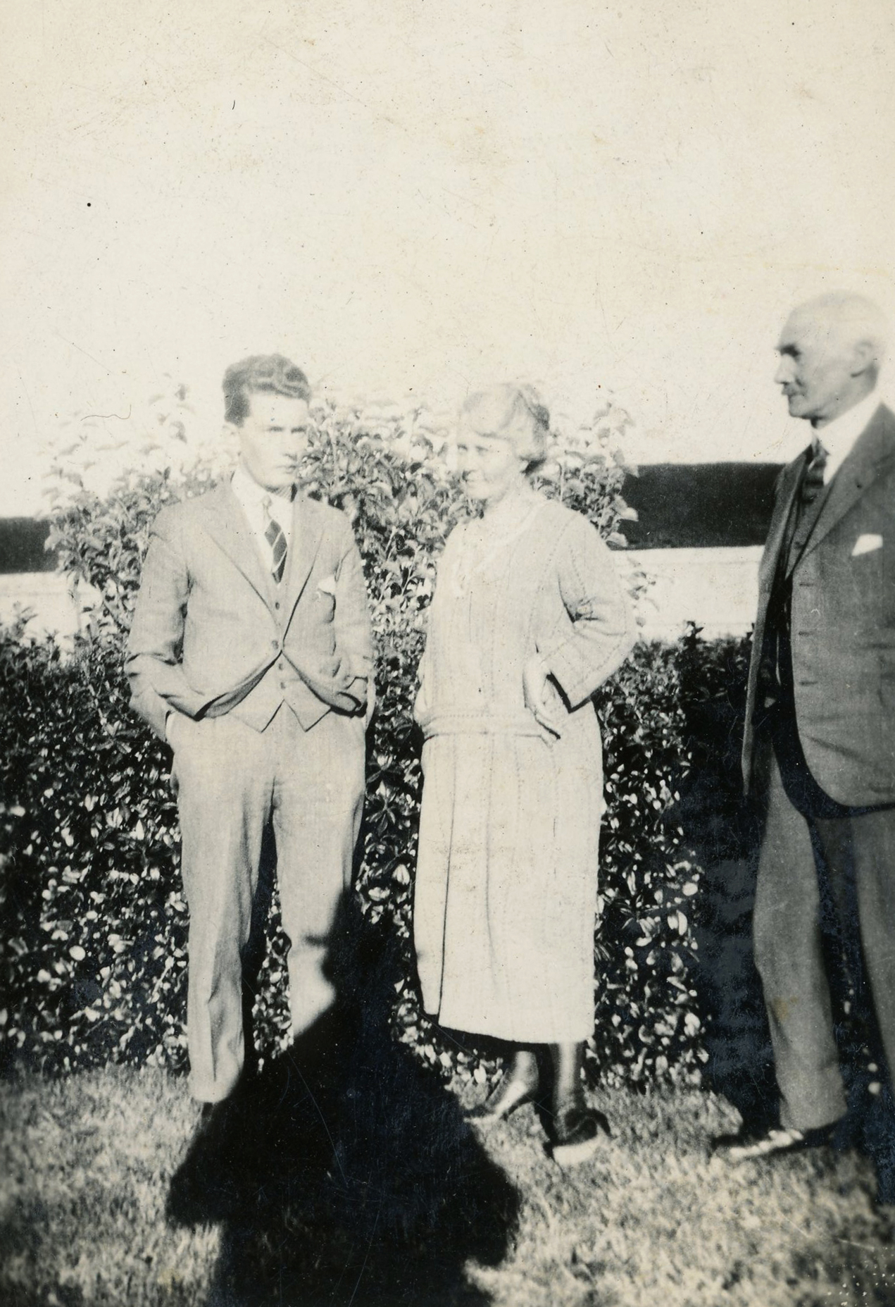 Campbell Family Photograph; Thompson, May and George Campbell; ca 1920s