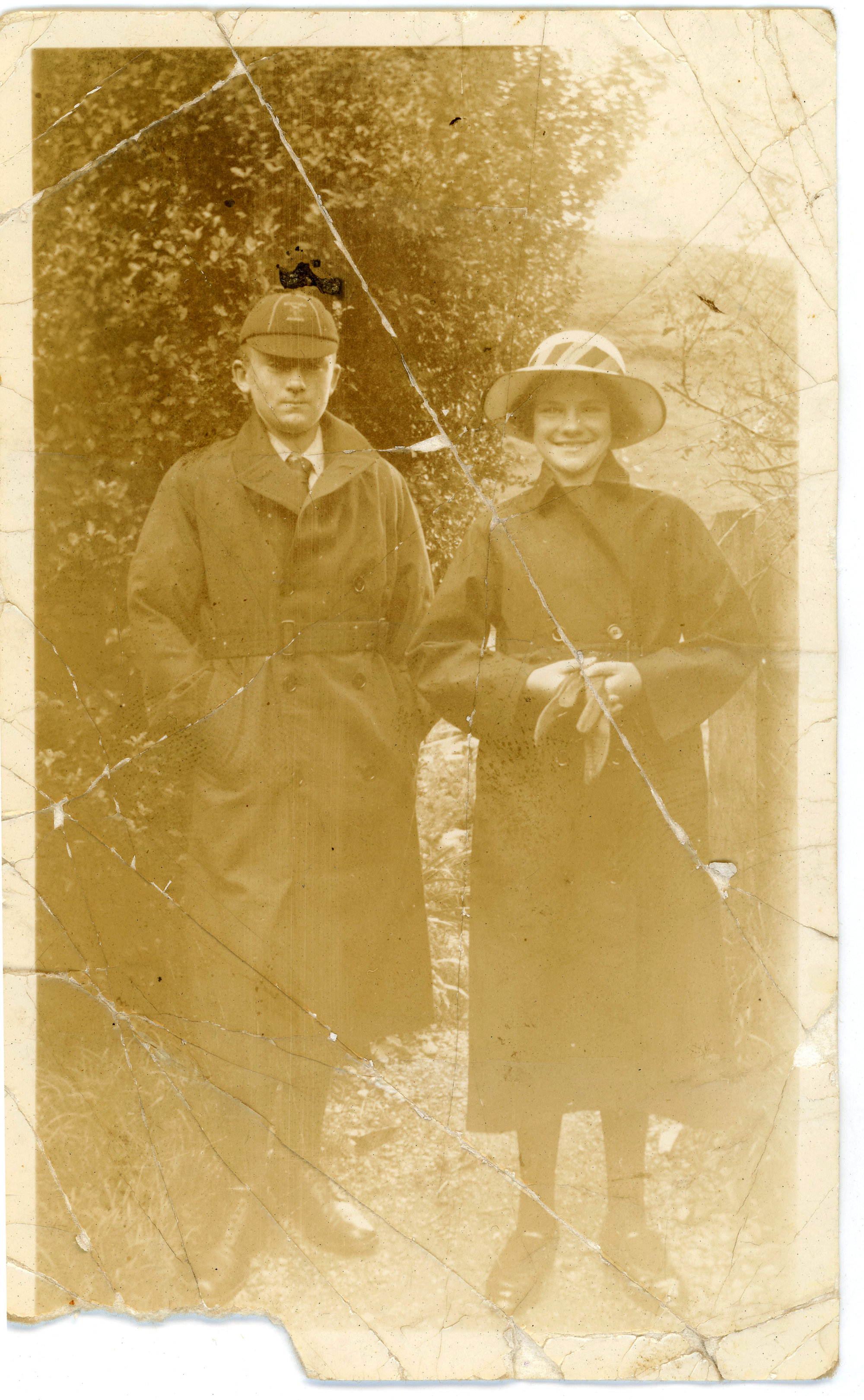 Campbell Family Photographs; Mac and Bette Campbell; ca 1930s
