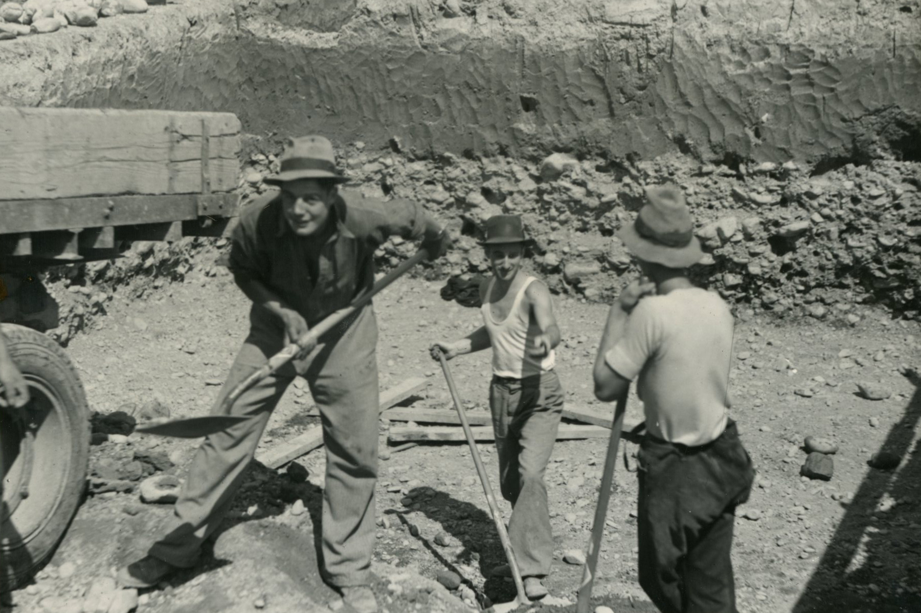 Wallaceville Animal Research Centre; Excavating for Boiler Room, Nov 1938