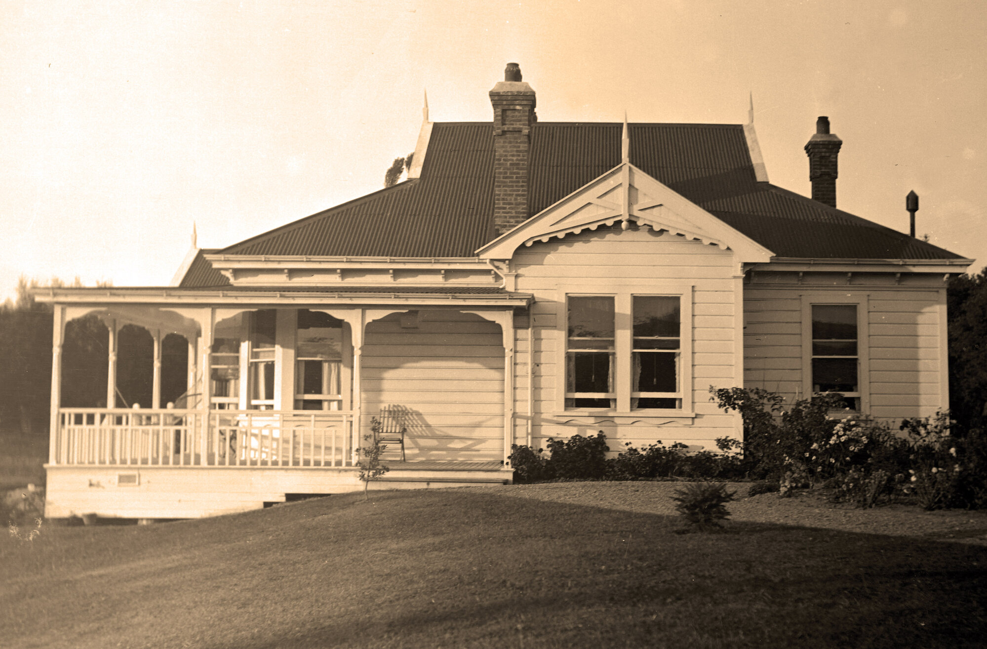 Gatehouse, Reid Family Home; Maoribank; ca 1912