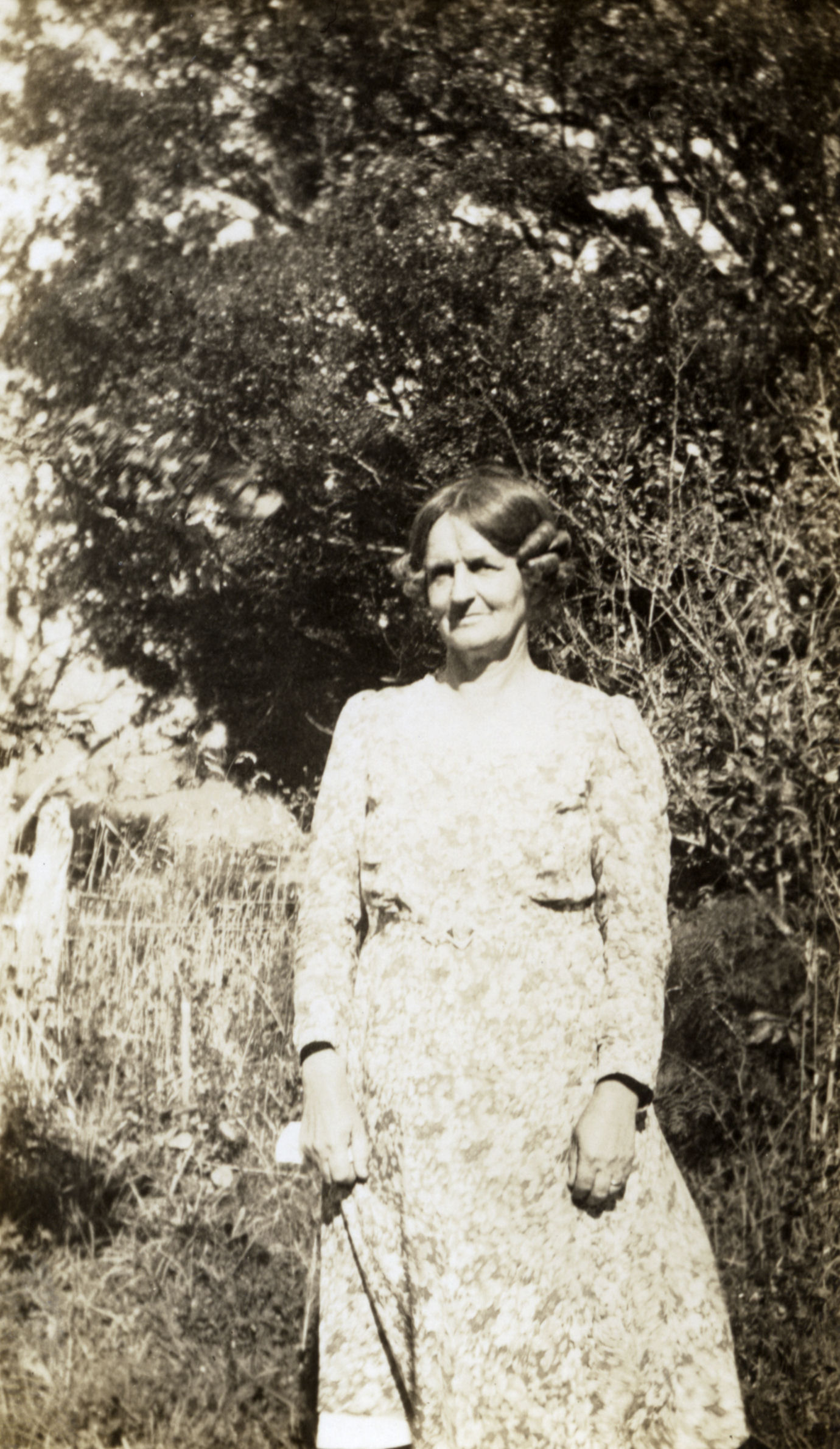Elise Thomas, nee McCurdy; No date