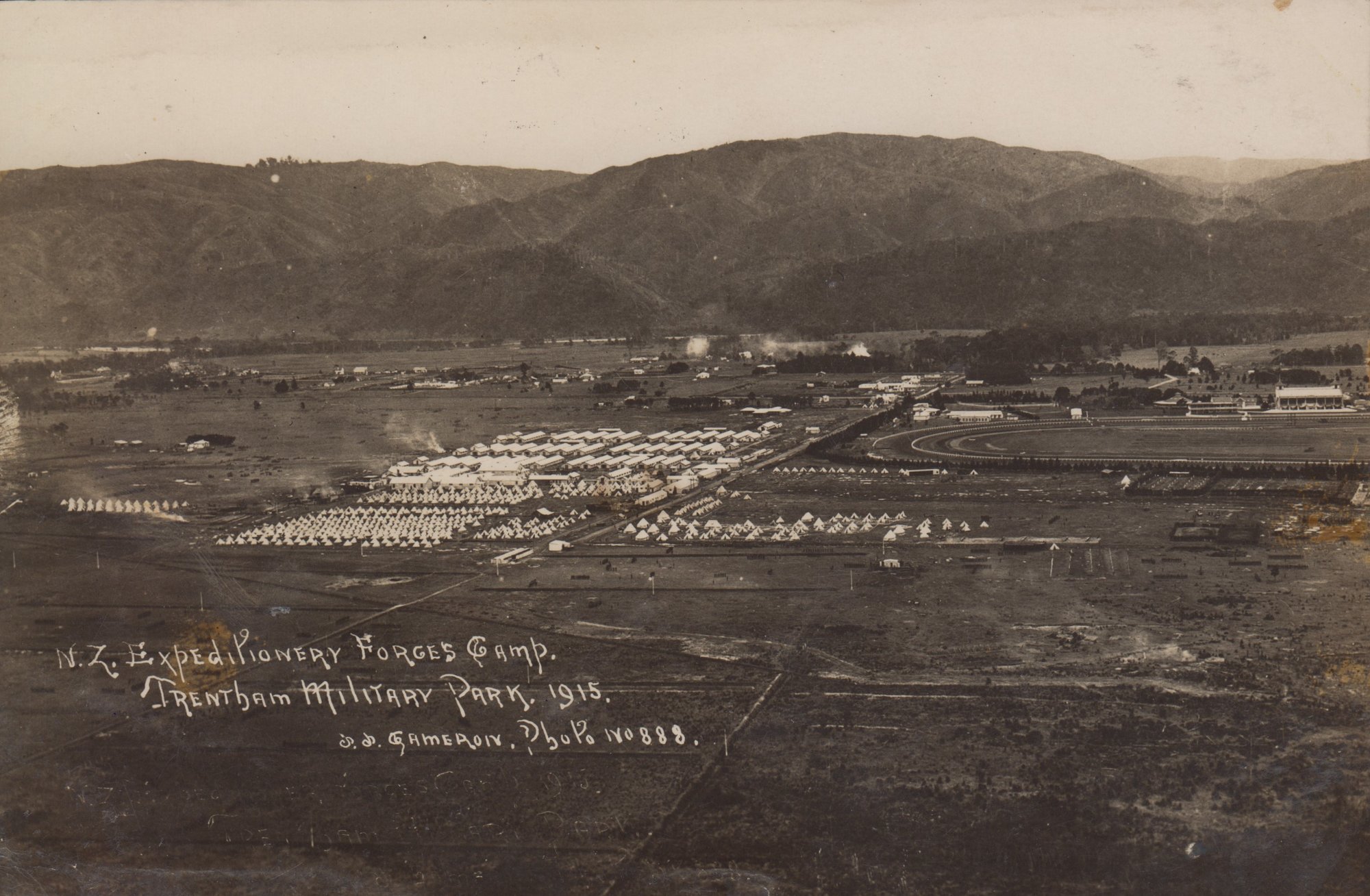 N.Z Expeditionary Forces Camp; 1915