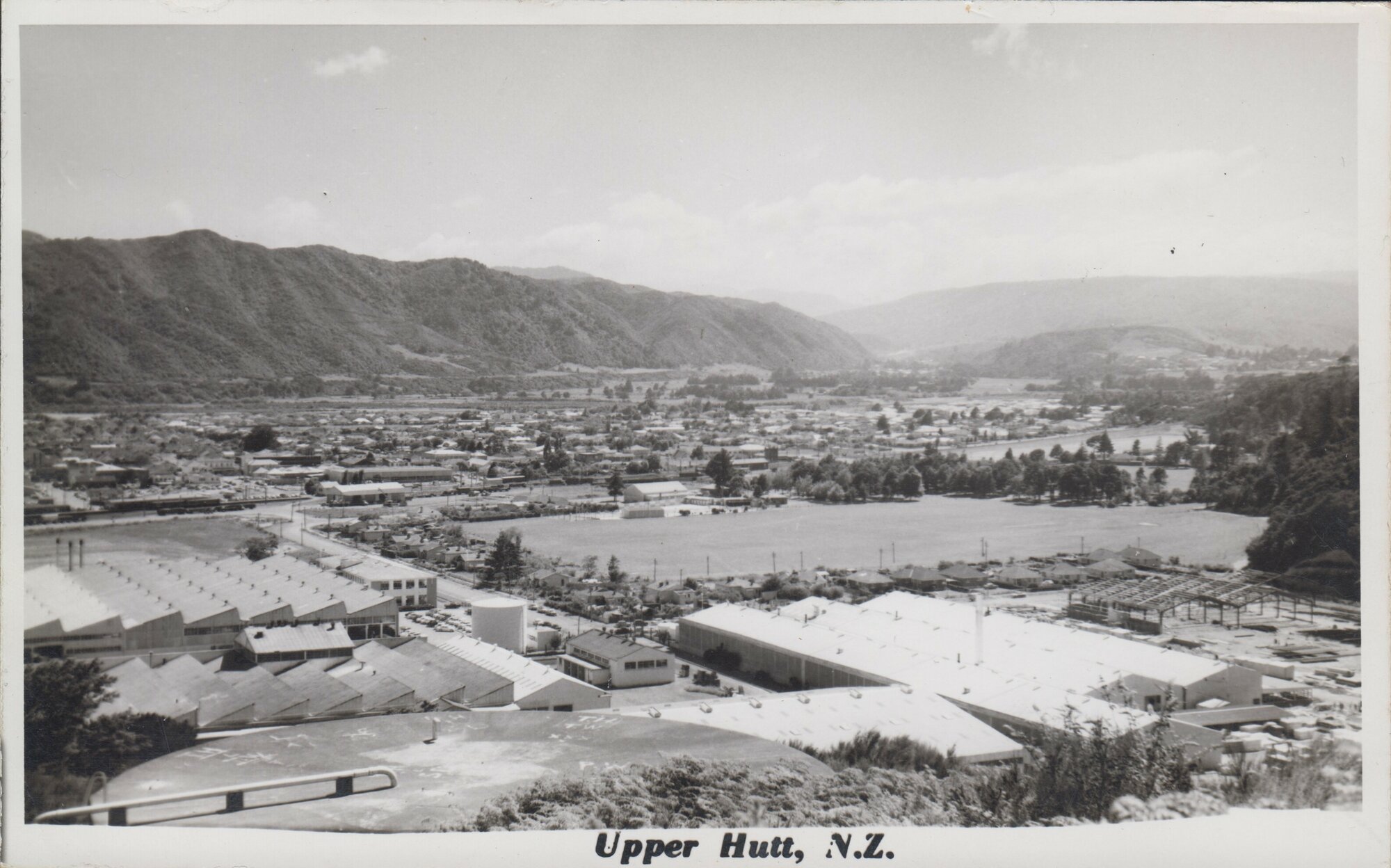 Postcard of Upper Hutt; no date