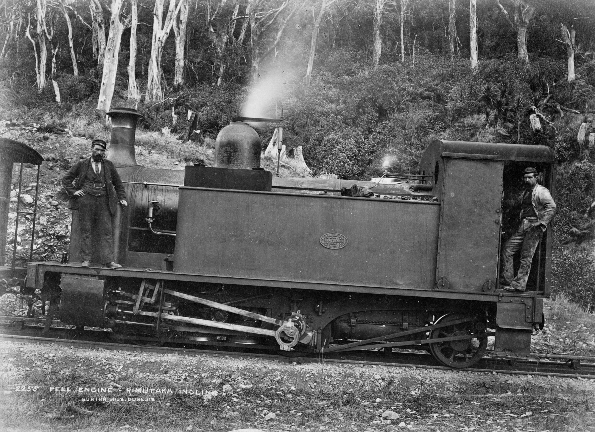 Fell engine on the Rimutaka Incline; ca 1886