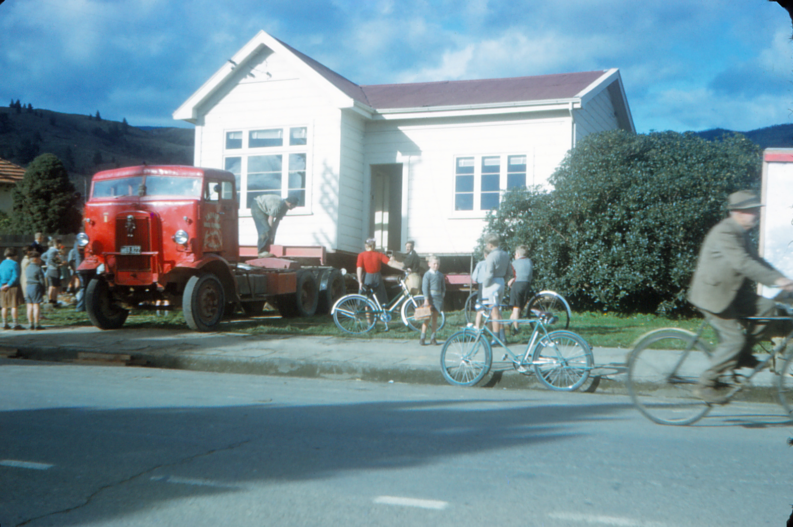 House removal; Main Street, opposite St Joseph's Church; 1956