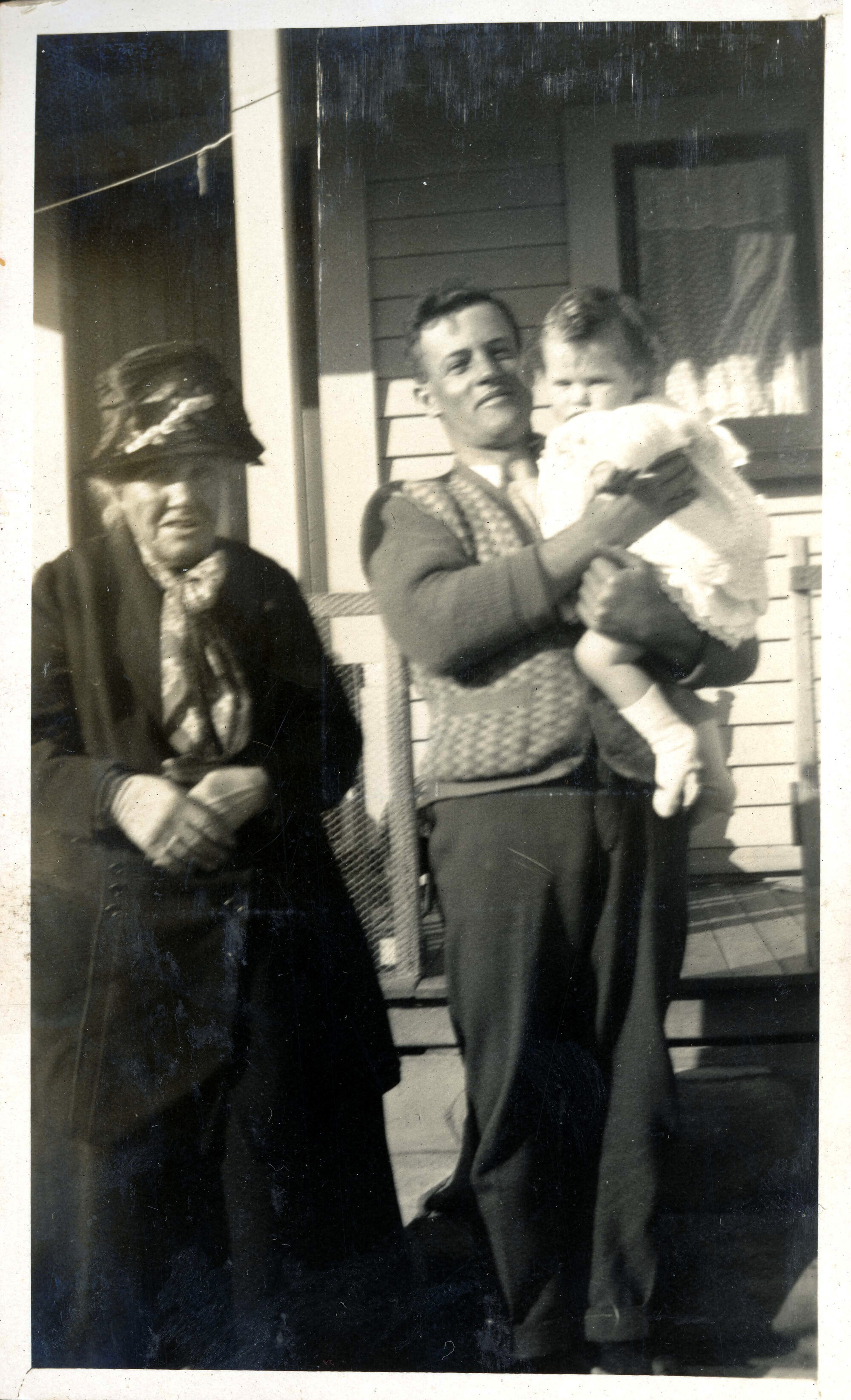 Sharman Marsh Family Photo Album; Hector and Eda Poulson; ca. 1929