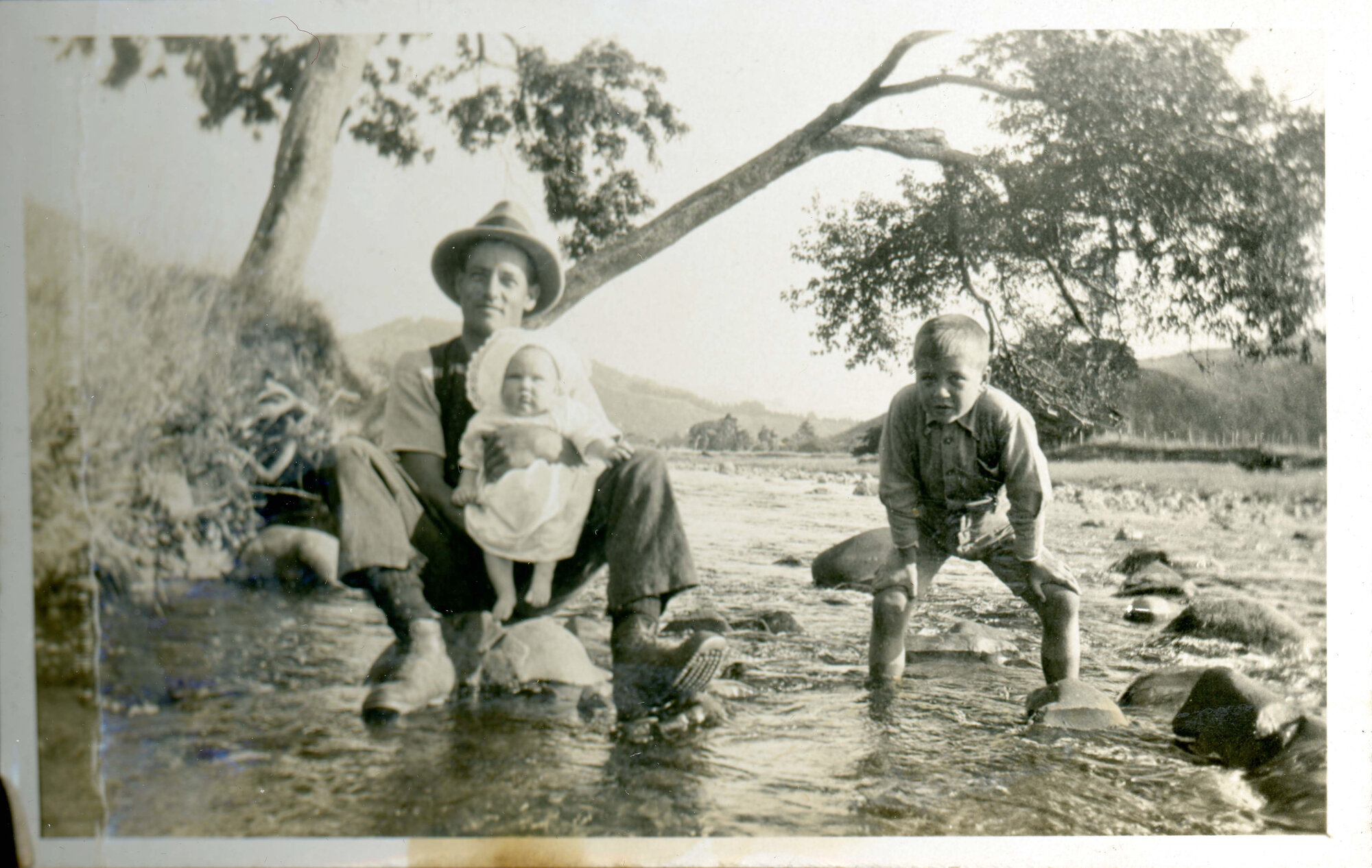 Sharman Marsh Family Photo Album; Hector, Eda and Tom Poulson; ca. 1928