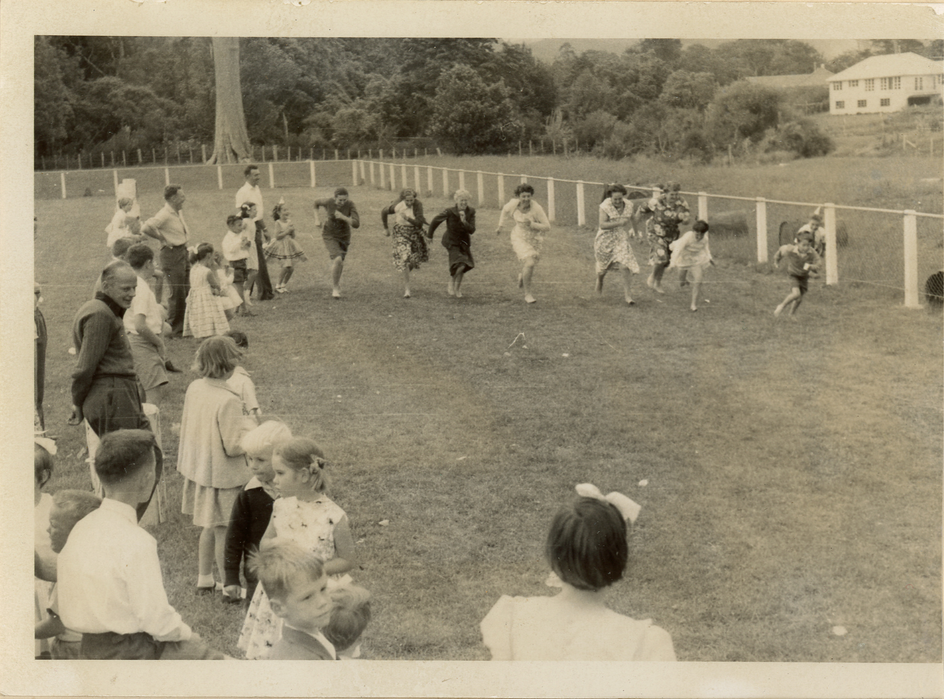 Axemen's Association Scrapbook; Children's Party; 1959