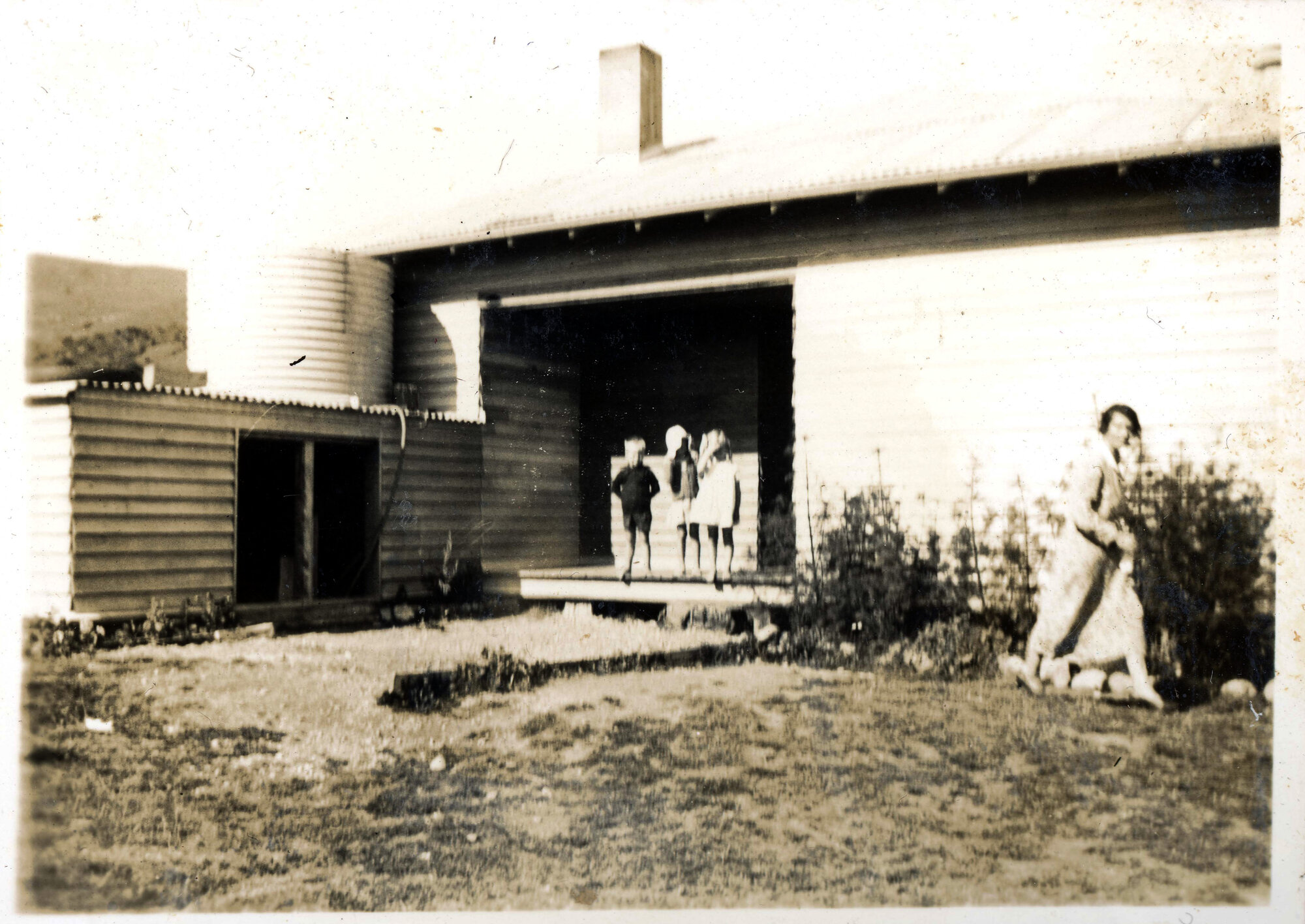 Sharman Marsh Family Photo Album; Ruatoria House; ca. 1930s