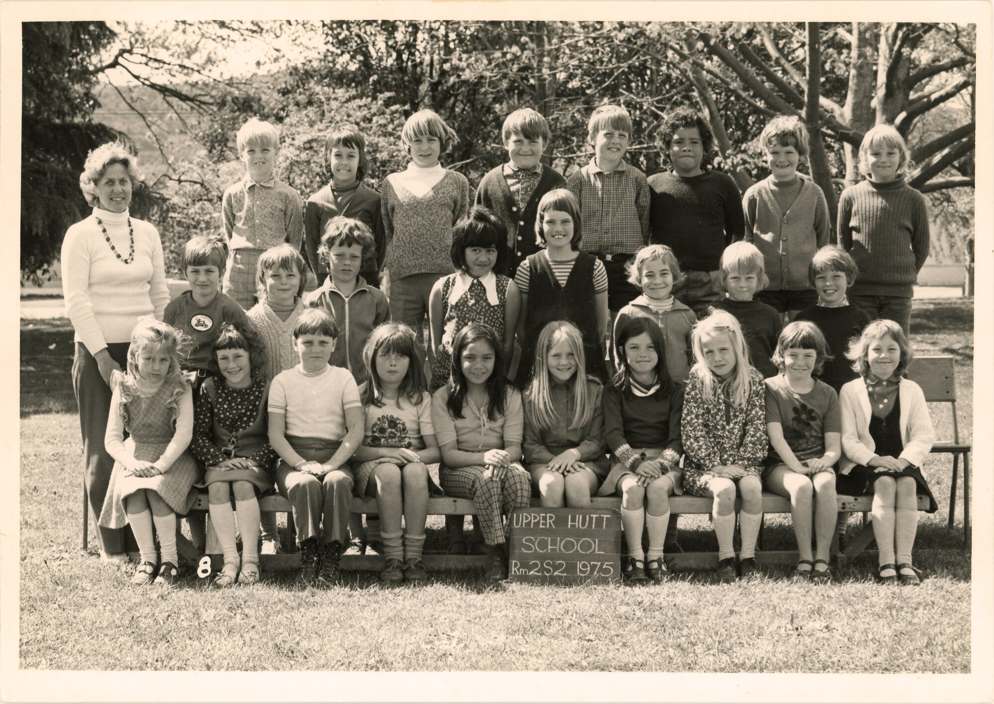 Upper Hutt School; Class photo Rm 2; 1975