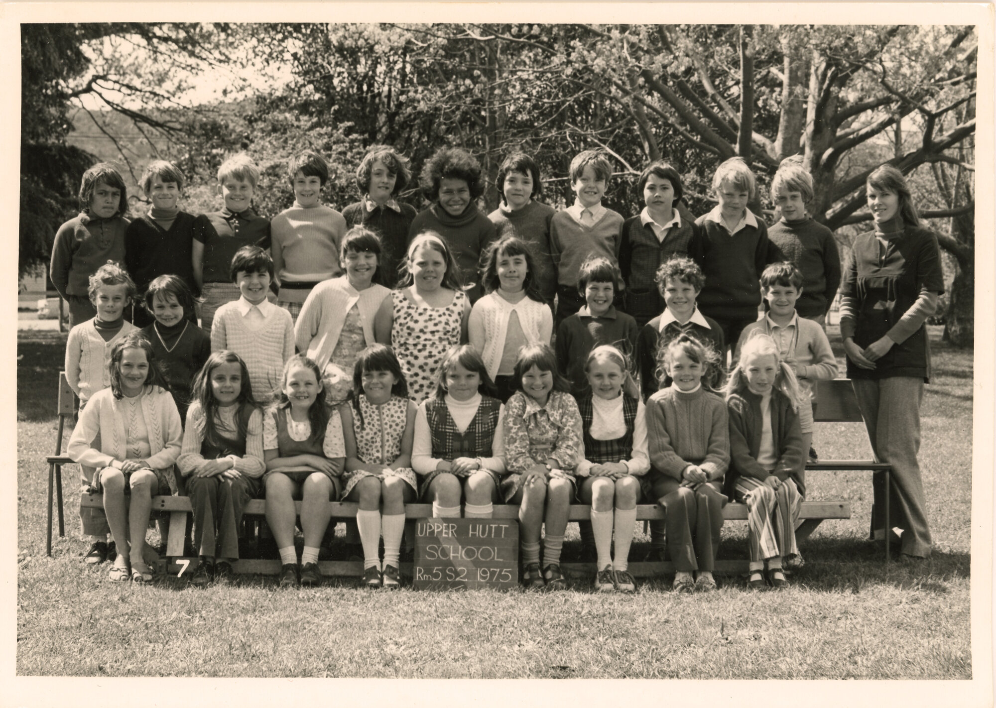 Upper Hutt School; Class photo Rm 5; 1975