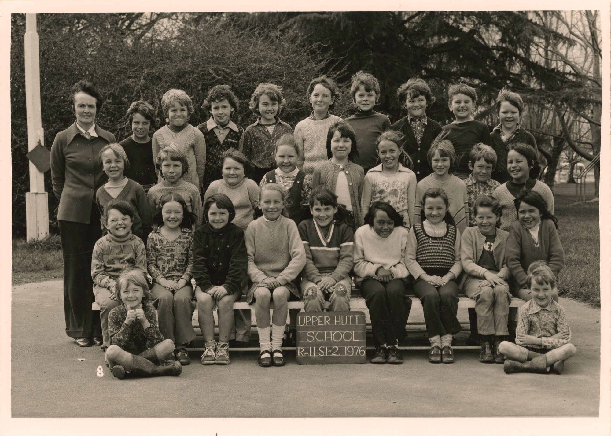 Upper Hutt School; Class photo Rm 11; 1976