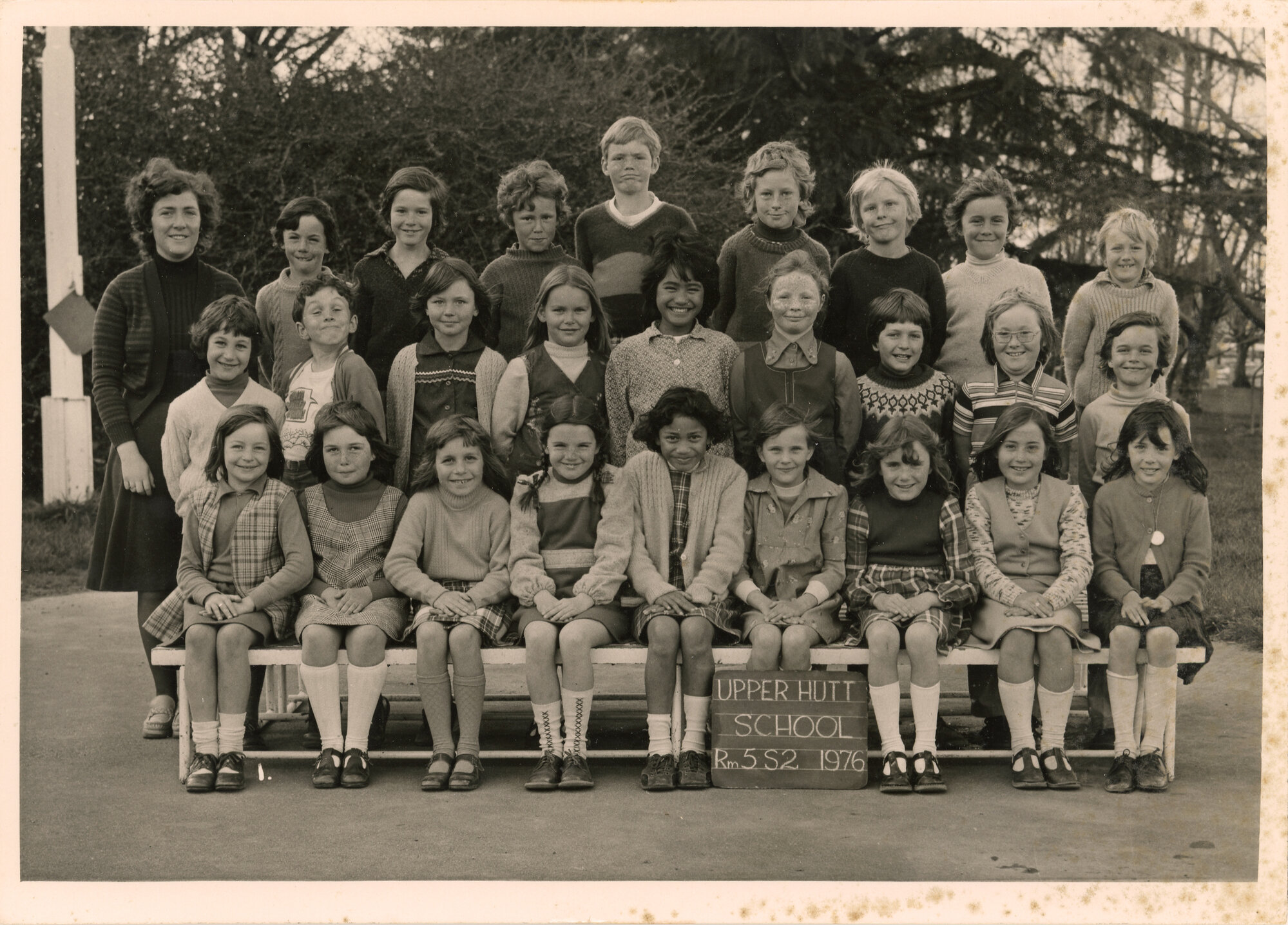 Upper Hutt School; Class photo Rm 5; 1976