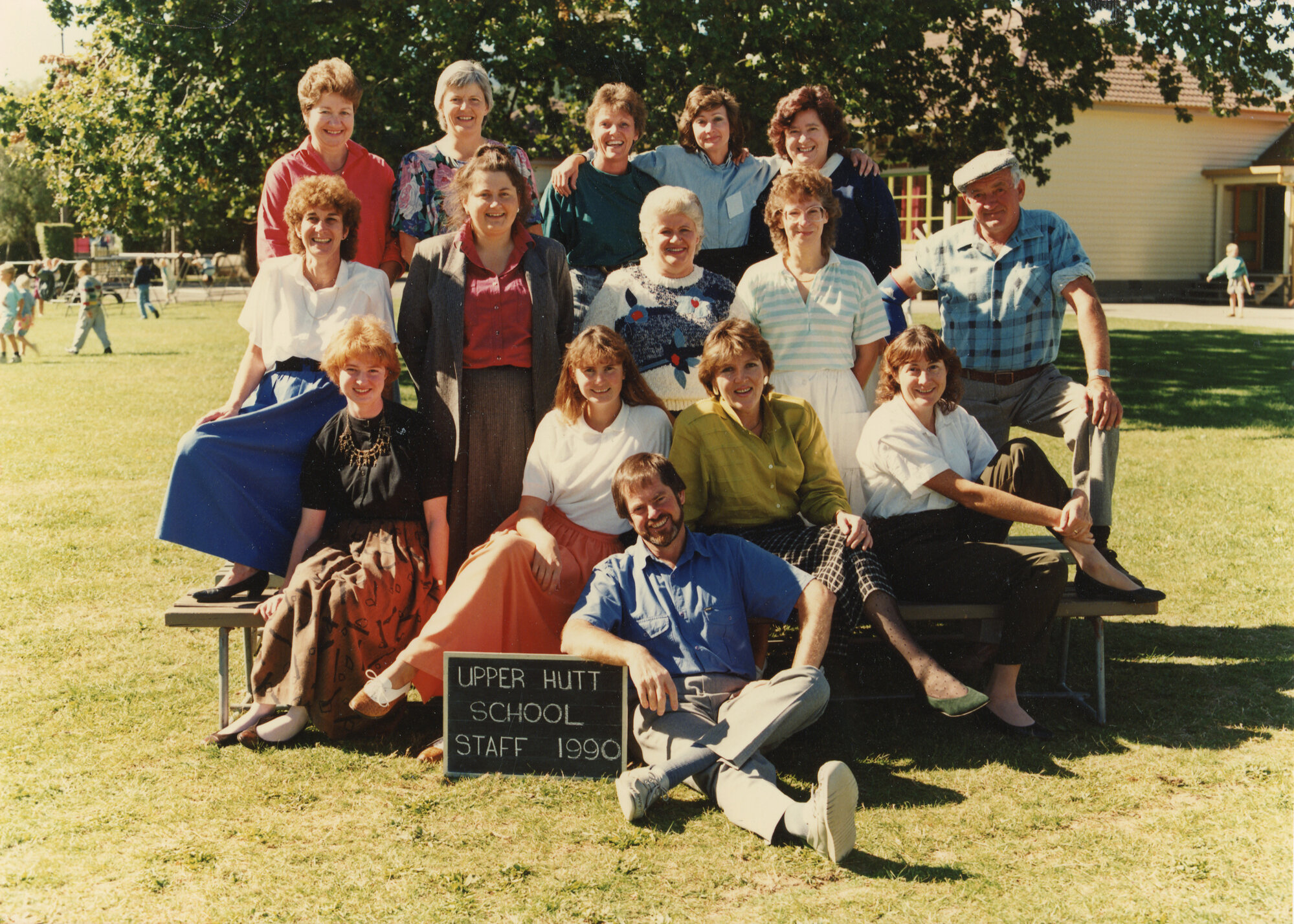 Upper Hutt School; Staff photo; 1990