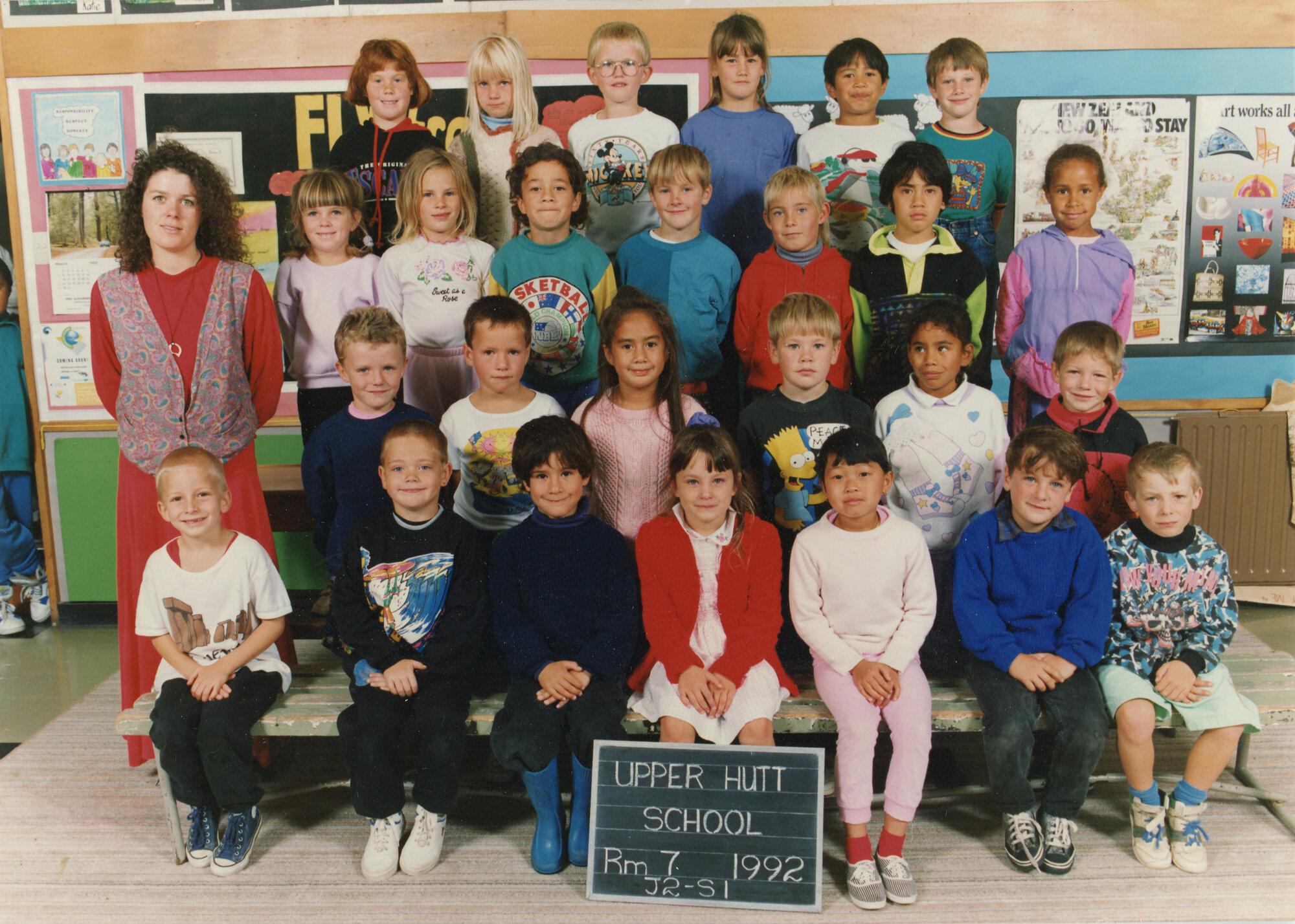 Upper Hutt School; Class photo Rm 7; 1992