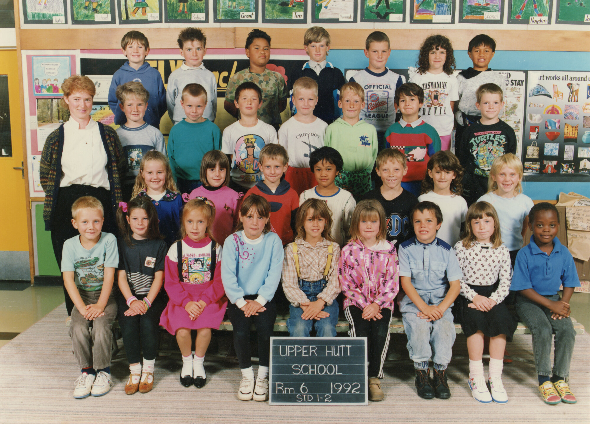 Upper Hutt School; Class photo Rm 6; 1992