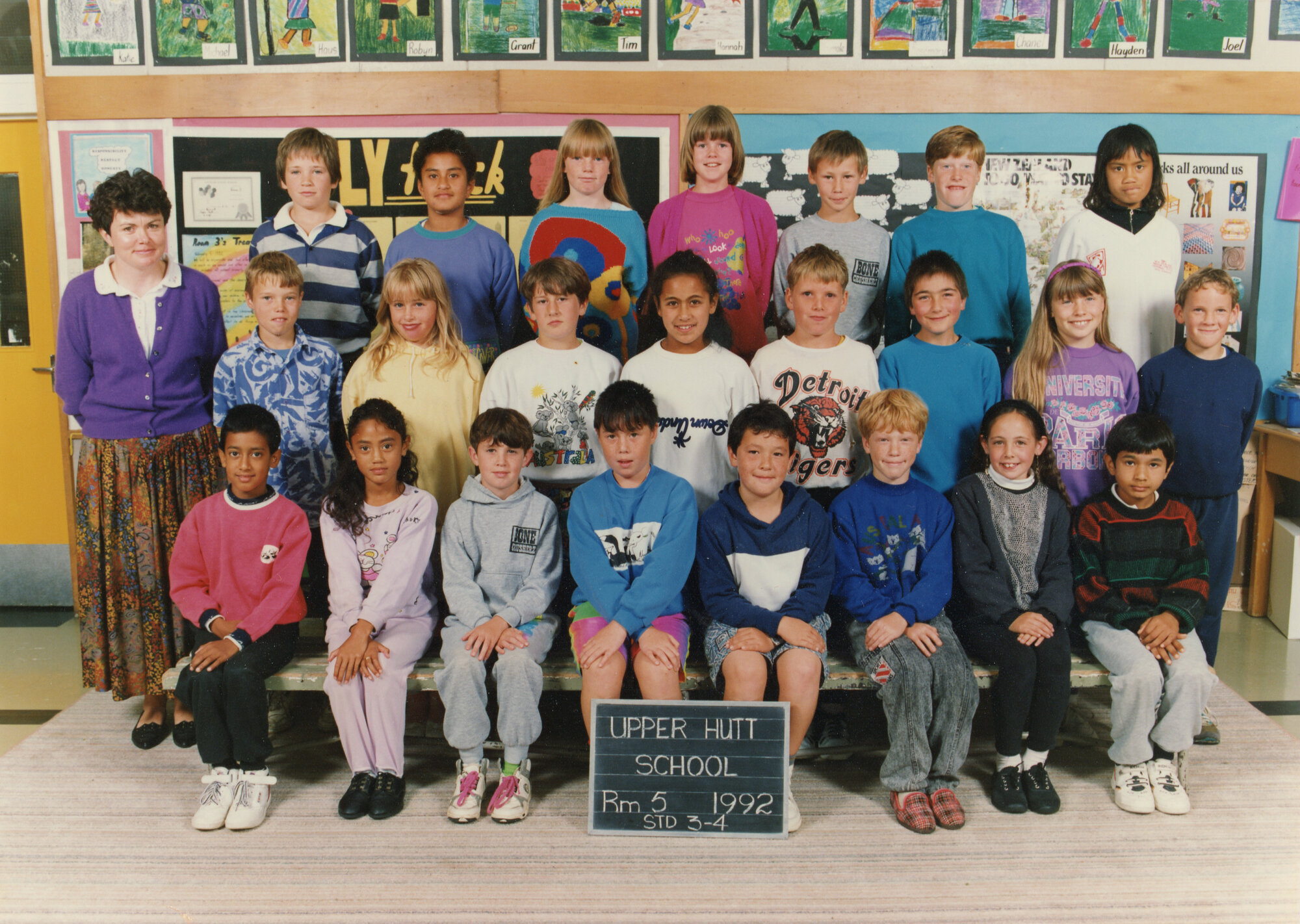 Upper Hutt School; Class photo Rm 5; 1992