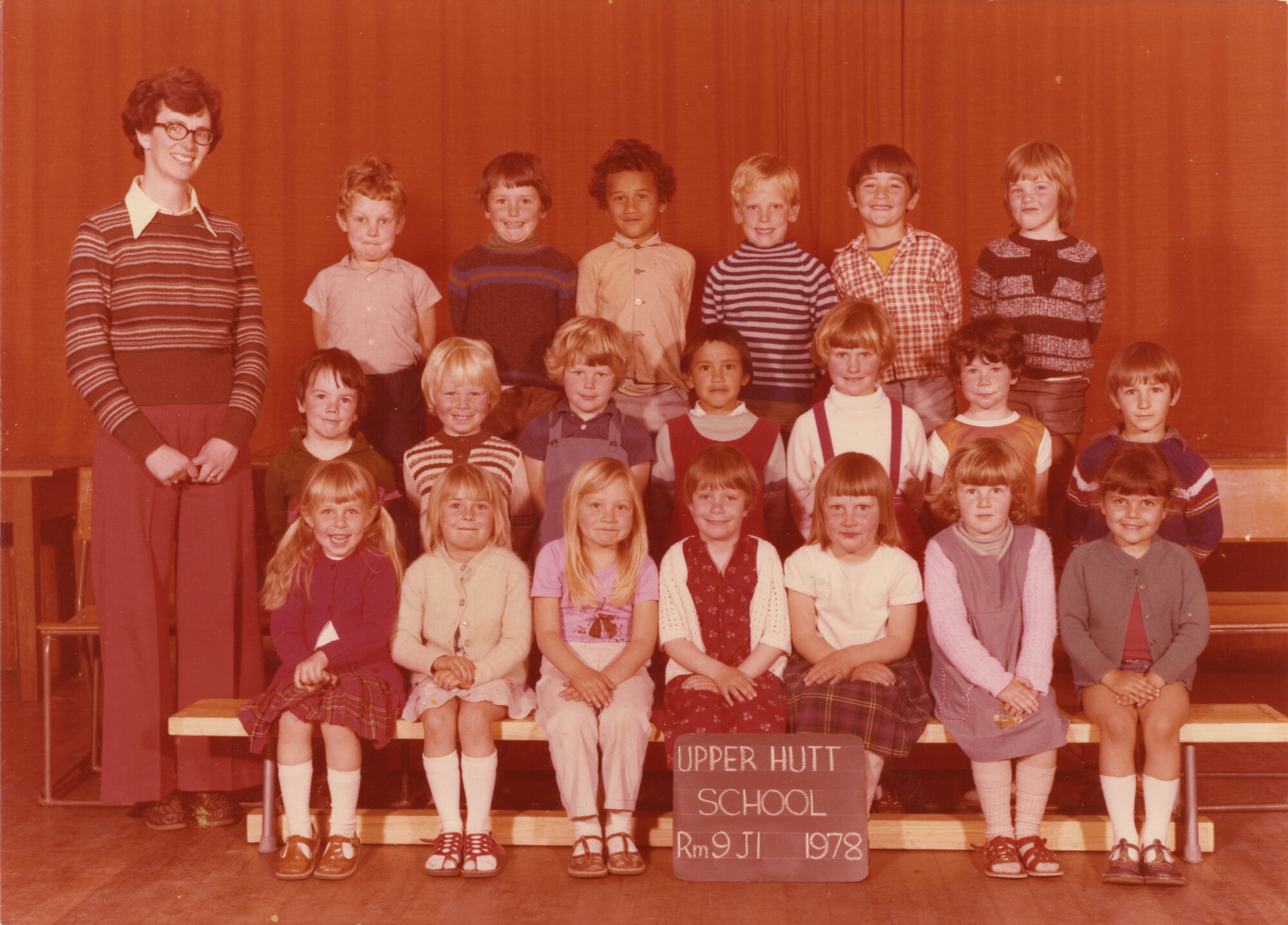 Upper Hutt School; Class photo Rm 9; 1978