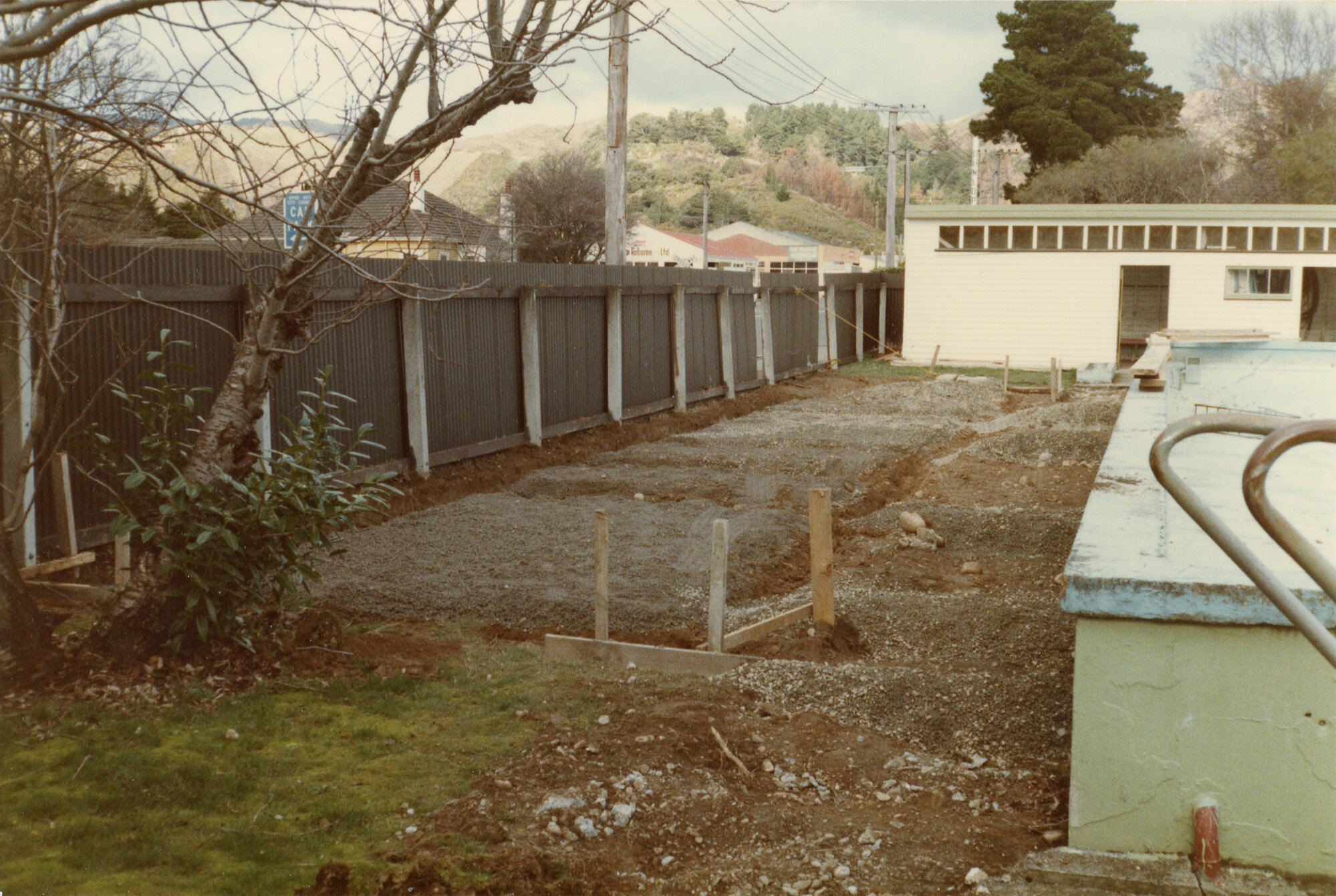 Upper Hutt School; Construction of new changing shed at pool; 1985