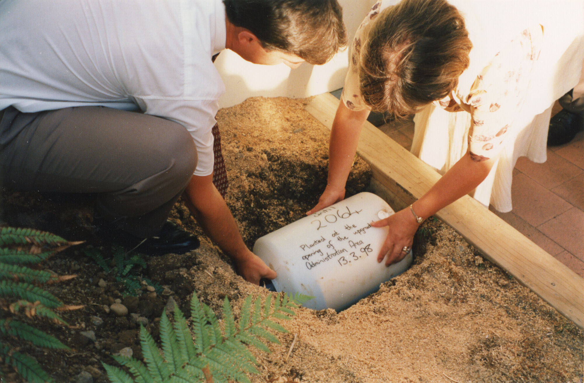 Upper Hutt School; Time Capsule; 1998