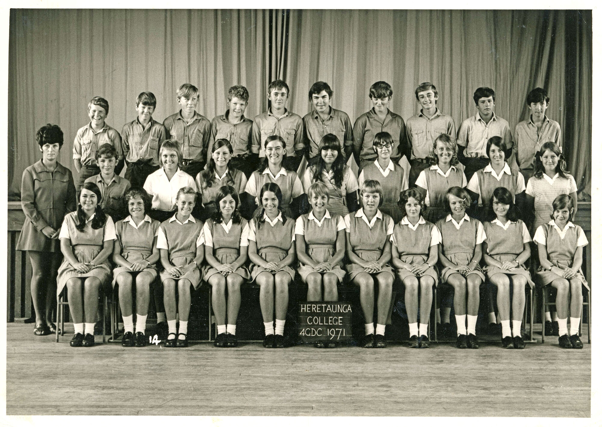Heretaunga College; Class Photo, 1971
