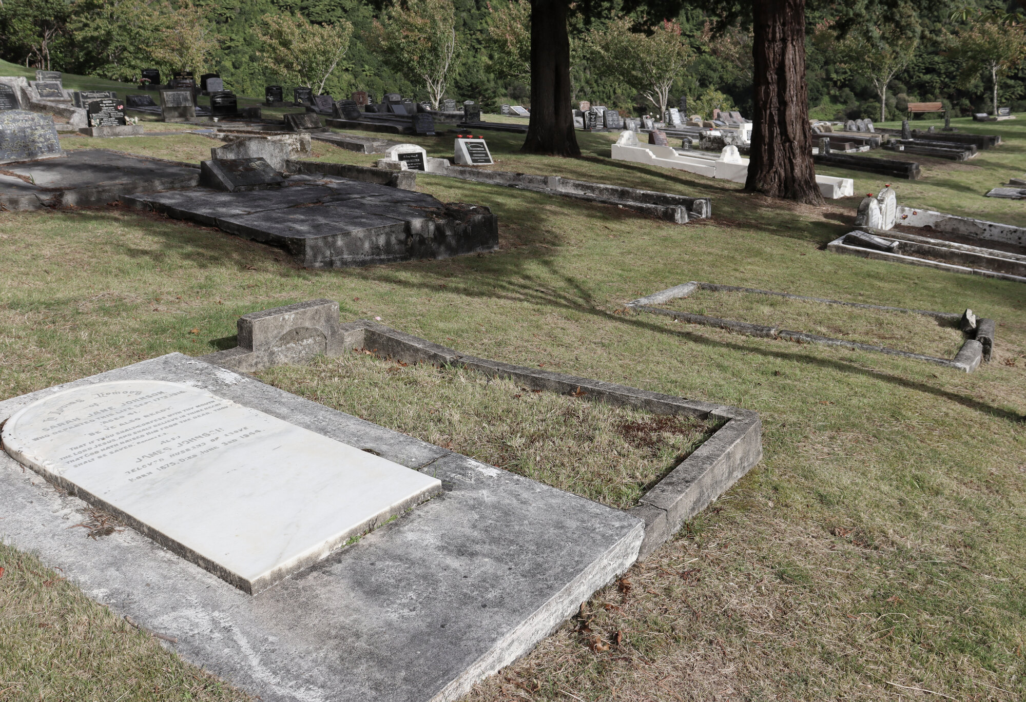 Akatārawa Cemetery; Sarah Jane and James Johnson