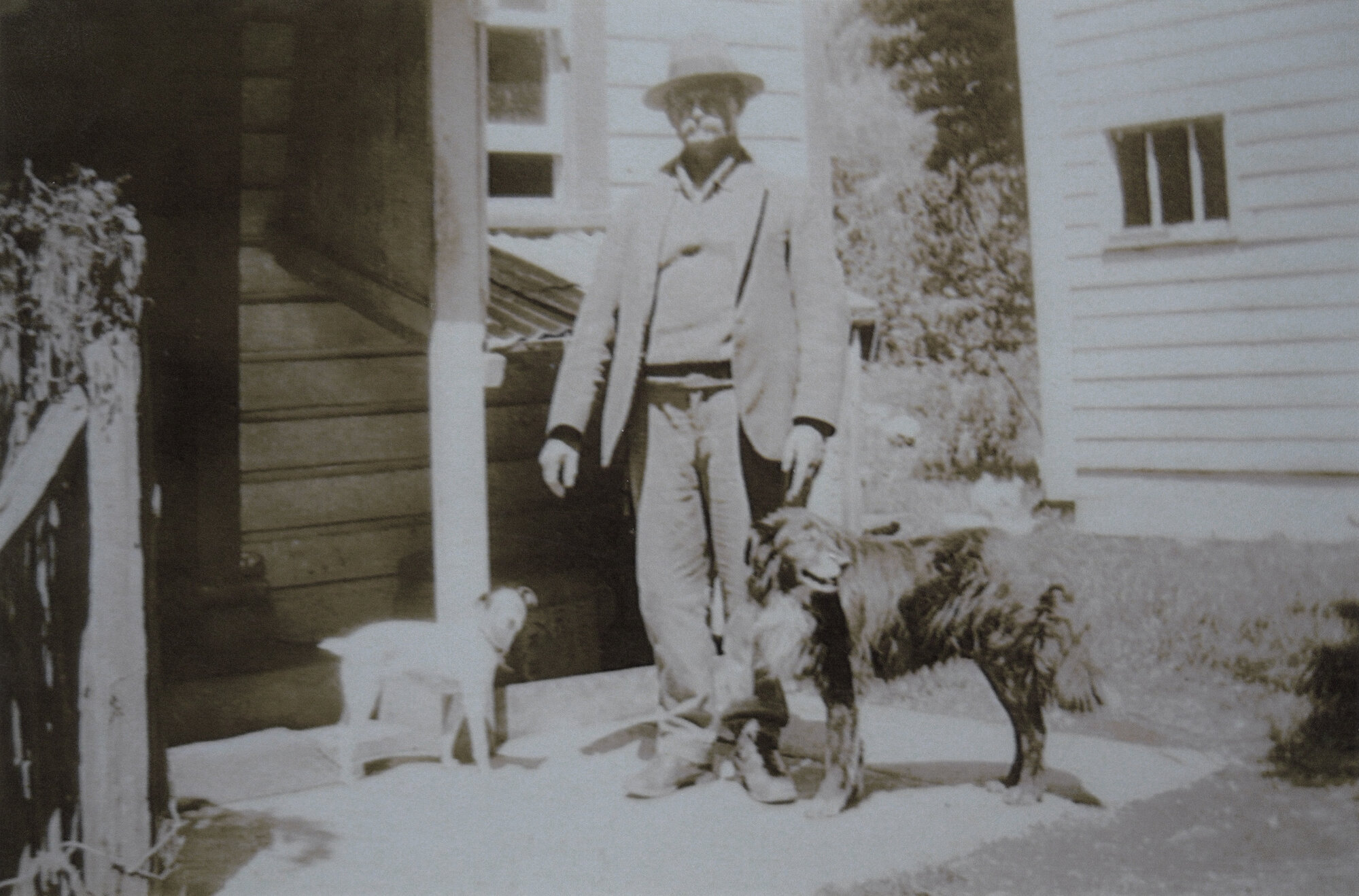 Frank Benge; Te Marua; No date