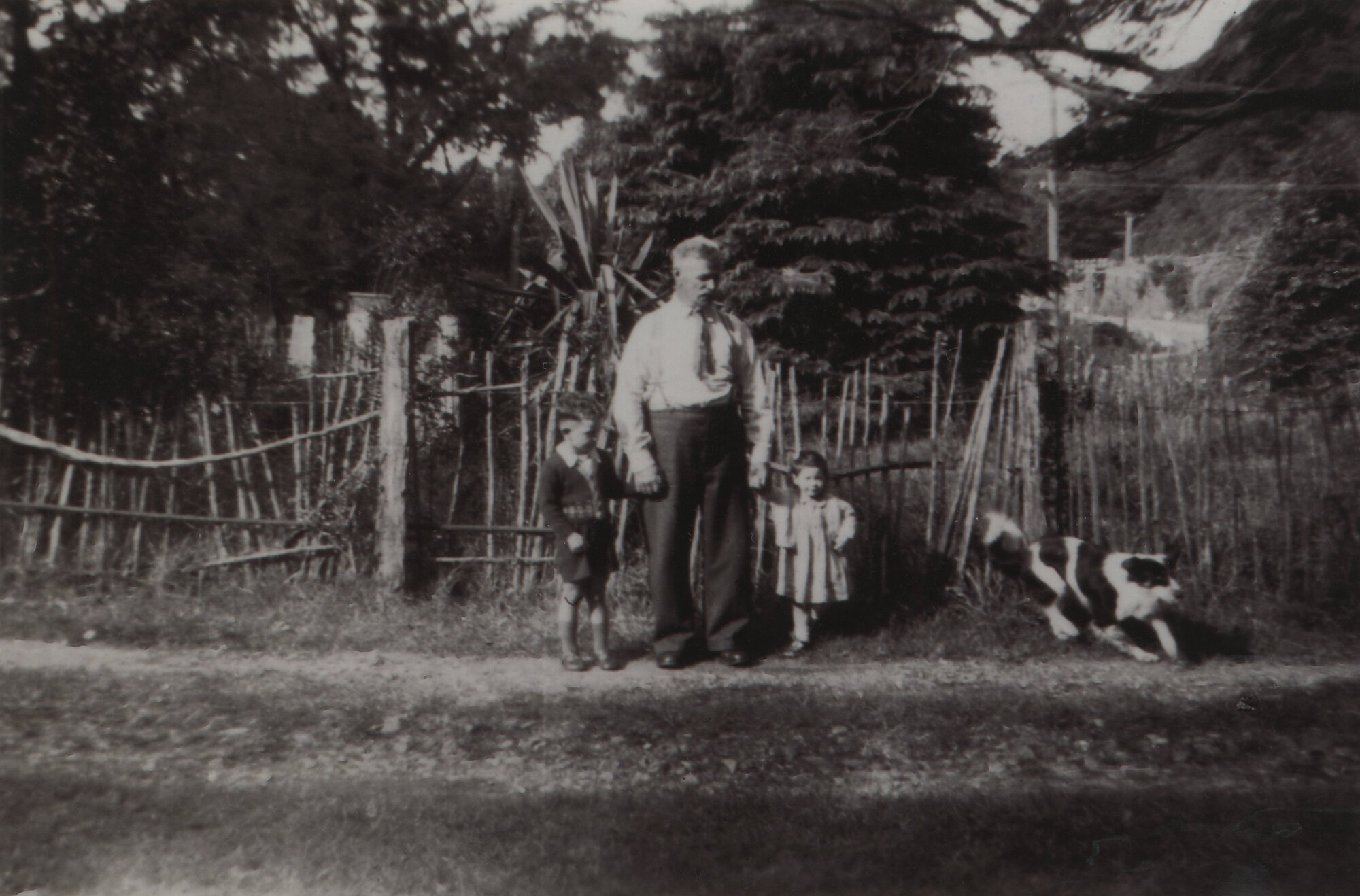 Ken Munn, Frank Benge, Joy Munn; ca. 1947
