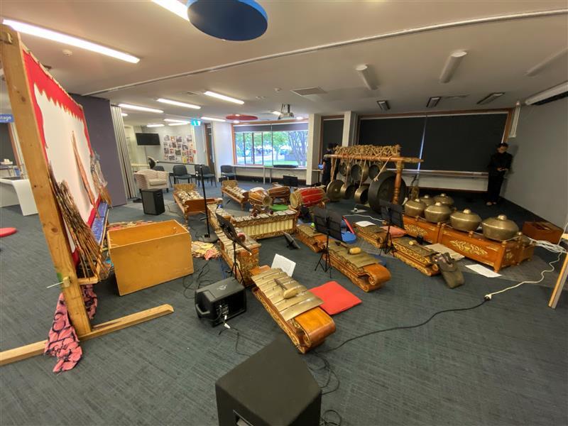 Upper Hutt Libraries; Wayang Kulit Performance of Ciptoning; November 2023