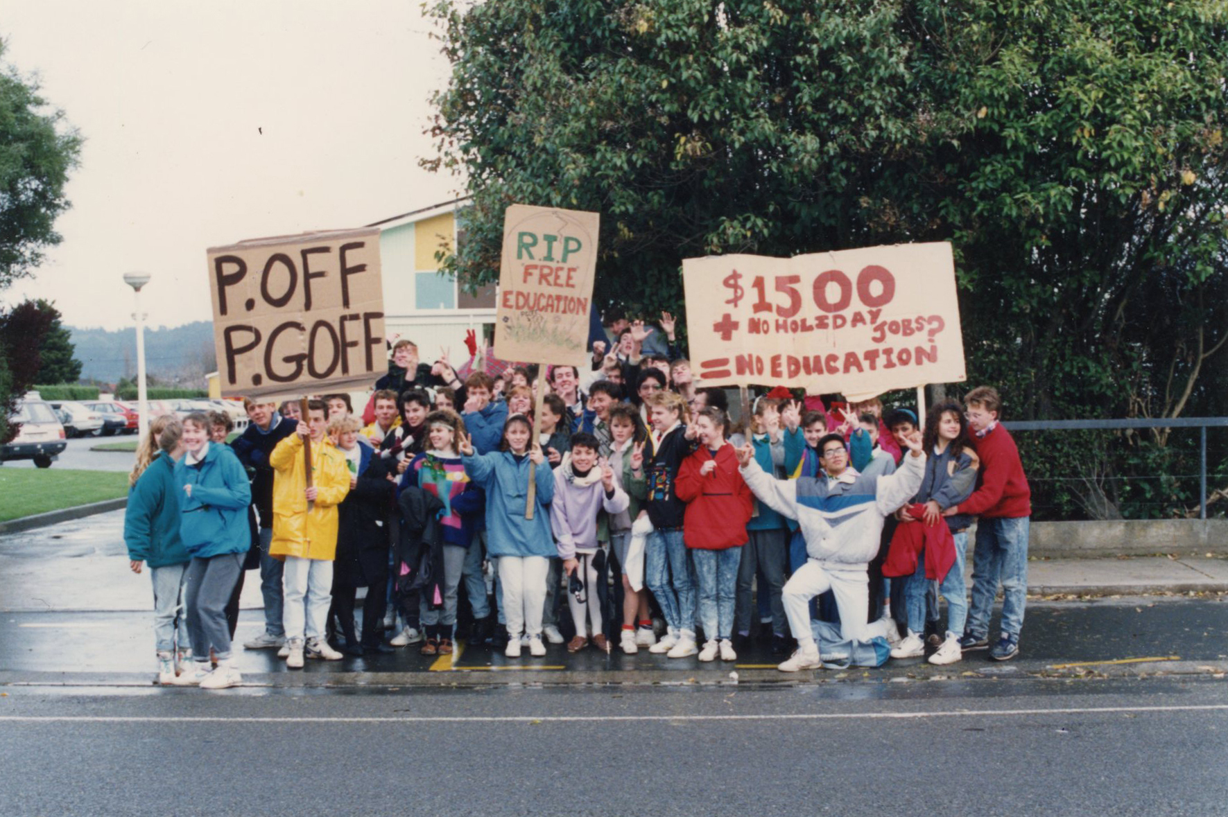 Upper Hutt College Students; Protesting Tertiary Fees; 1989