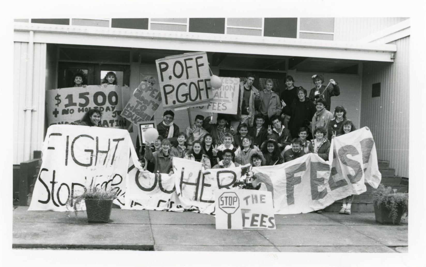 Upper Hutt College Students; Protesting Tertiary Fees; 1989