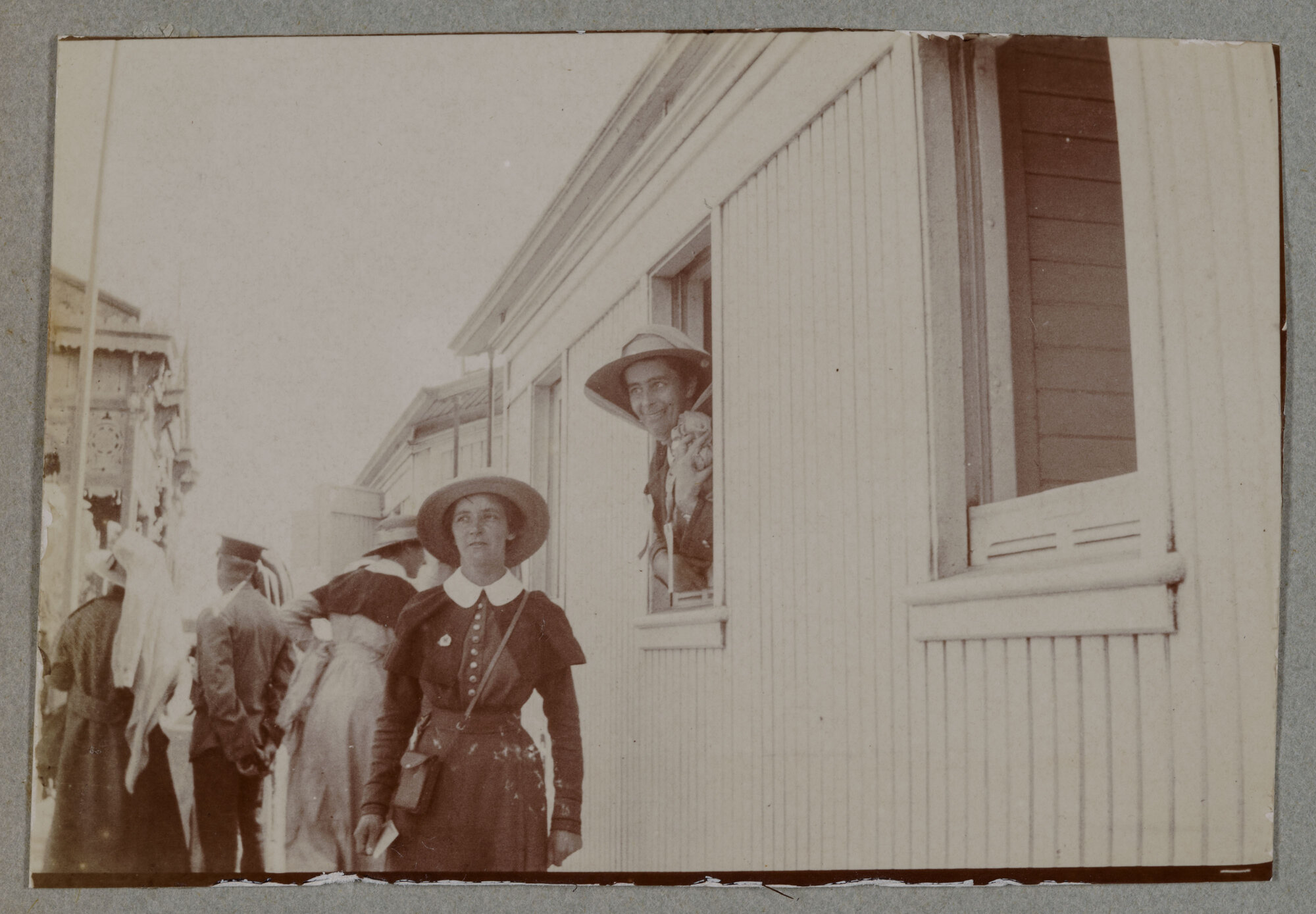 "Sis. Nutsey and Butler find N.Z"; 1915-16