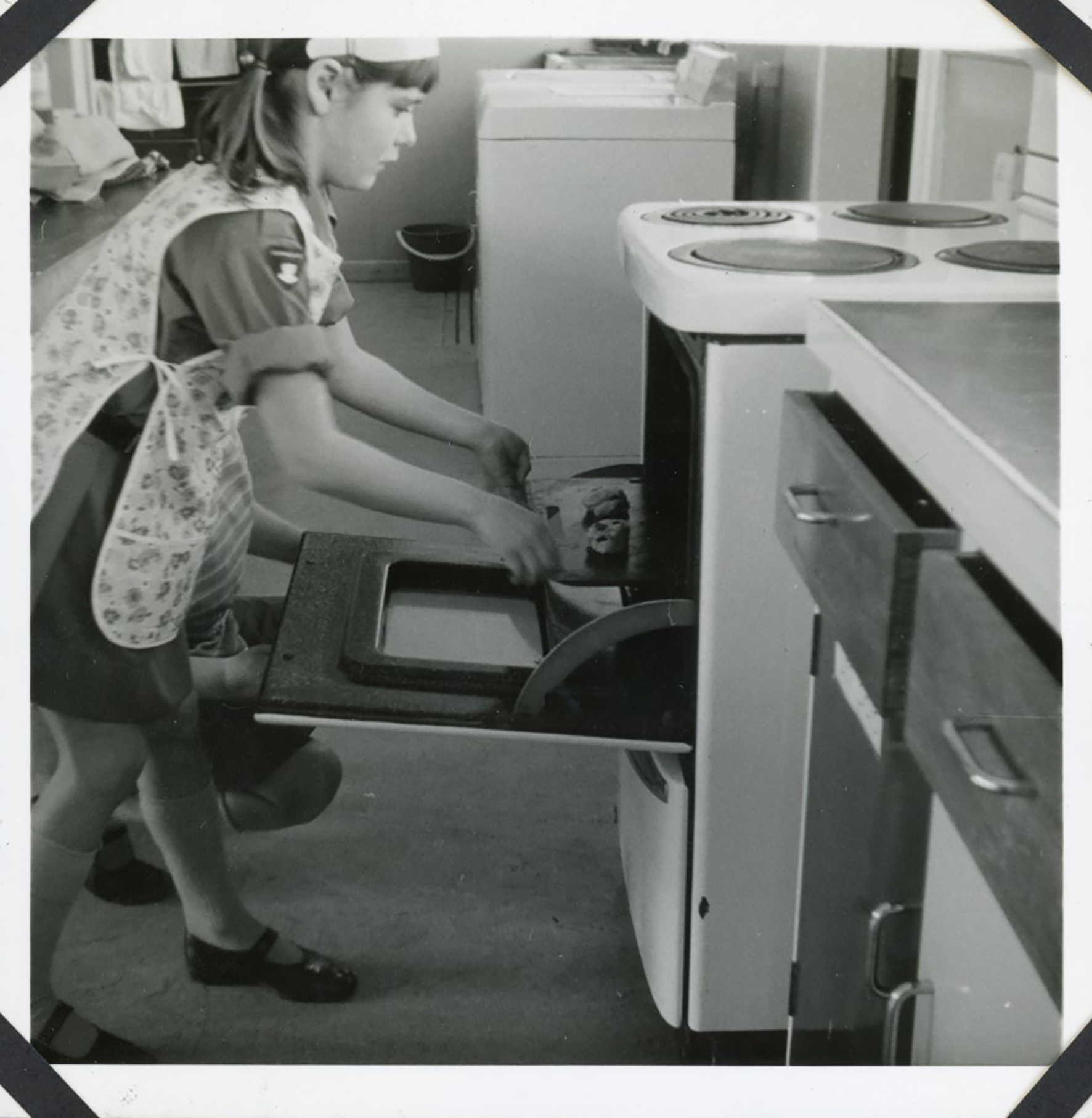 Upper Hutt Brownie Pack; Bata Bun Division Finals (7) ; 1971