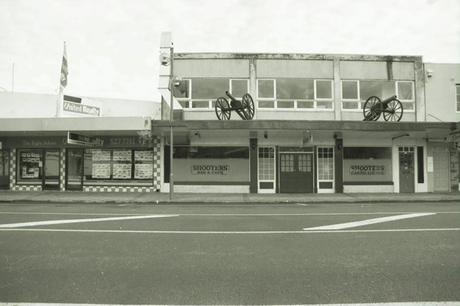 Main Street; Shooters Bar &amp; Cafe; 1996