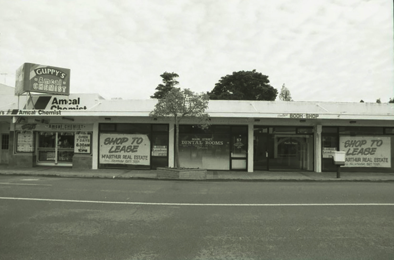 Main Street; Guppy's Chemist; 1996