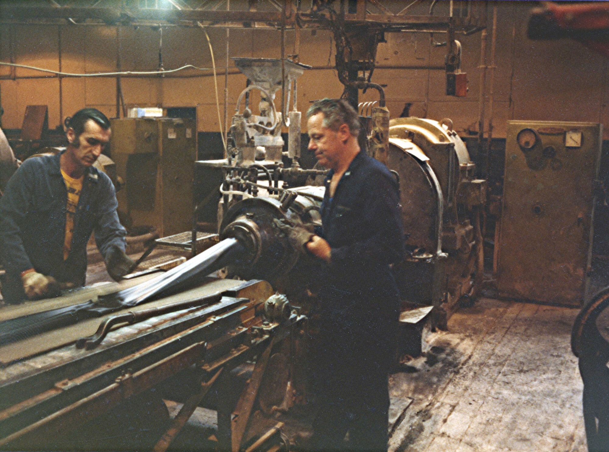 Dunlop (NZ) Ltd; Tube Section Rebuild; 1982