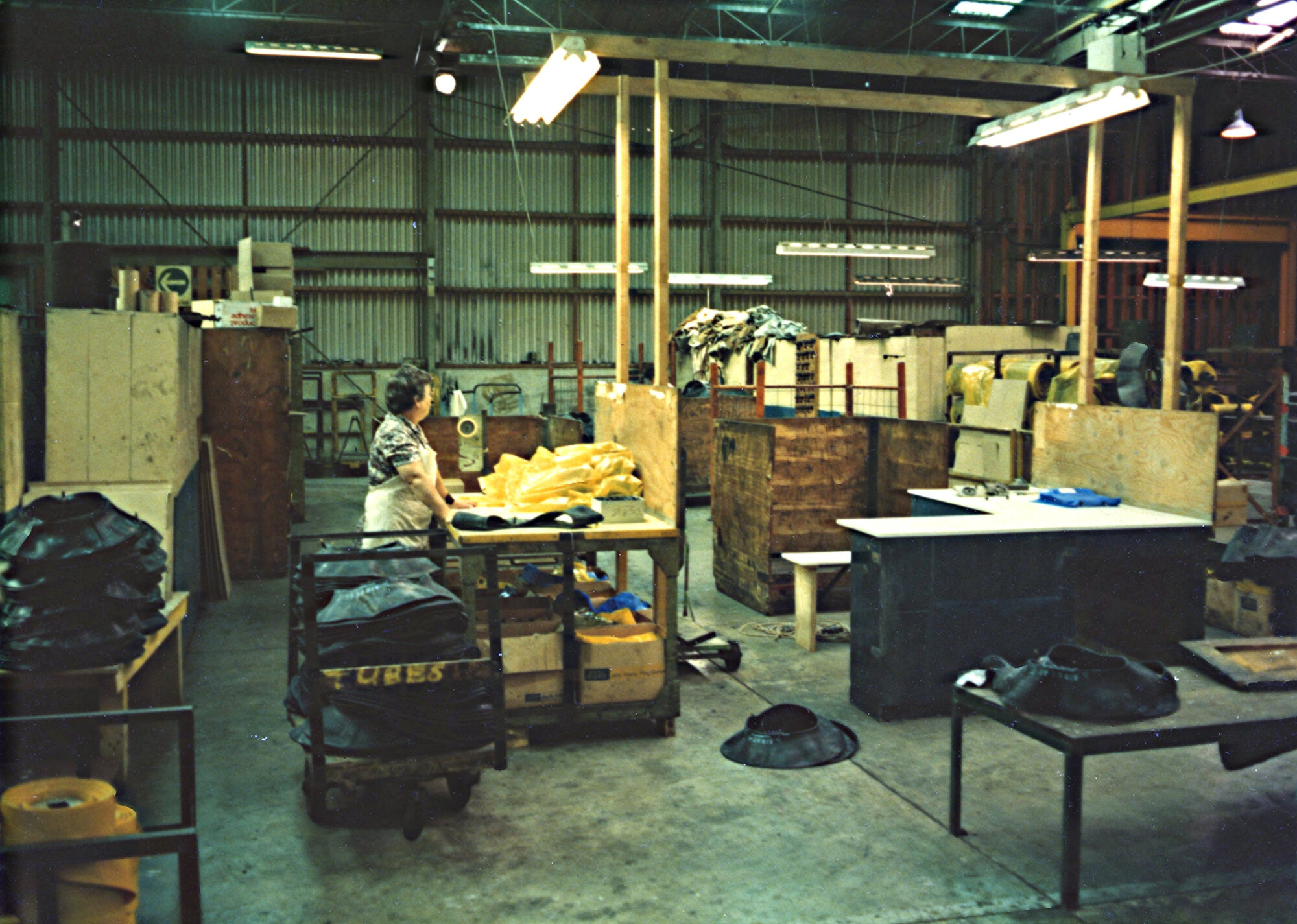 Dunlop (NZ) Ltd; Tube Section Rebuild; ca. 1983