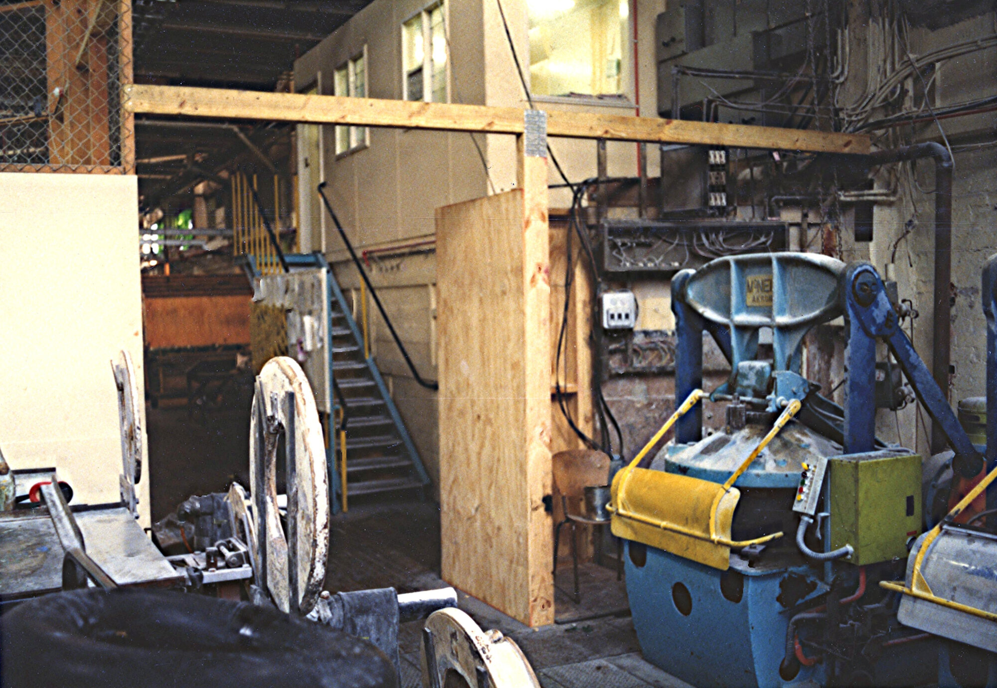 Dunlop (NZ) Ltd; Tube Section Rebuild; ca. 1983