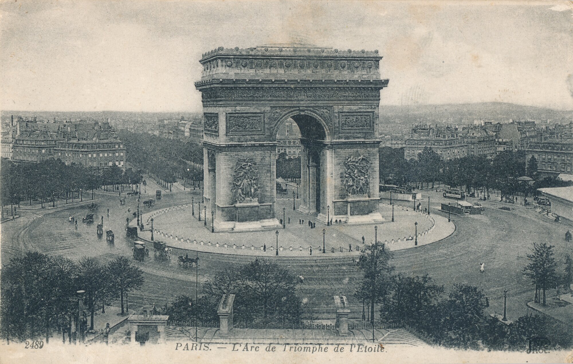 Weddell WW1 Postcard 2B; Arc de Triomphe.