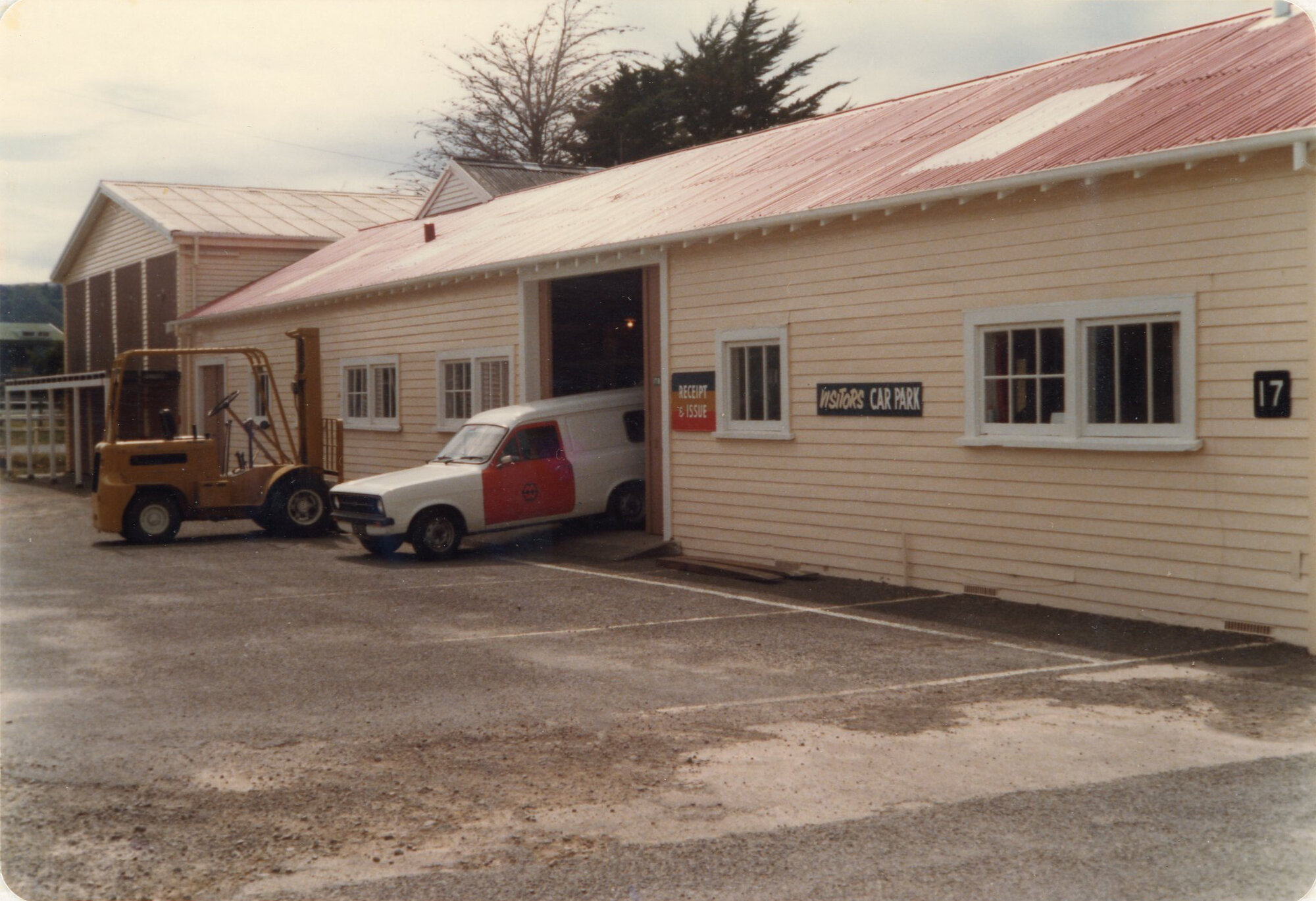 Trentham Military Camp; 1 Base Workshop; May 1976 - April 1981