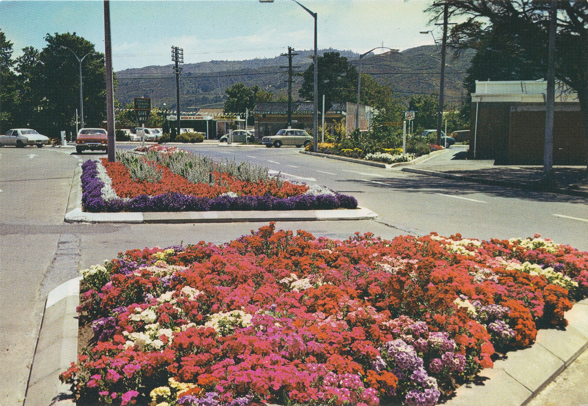 Postcard; Intersection of Fergusson Drive and Main Street; ca. 1970s