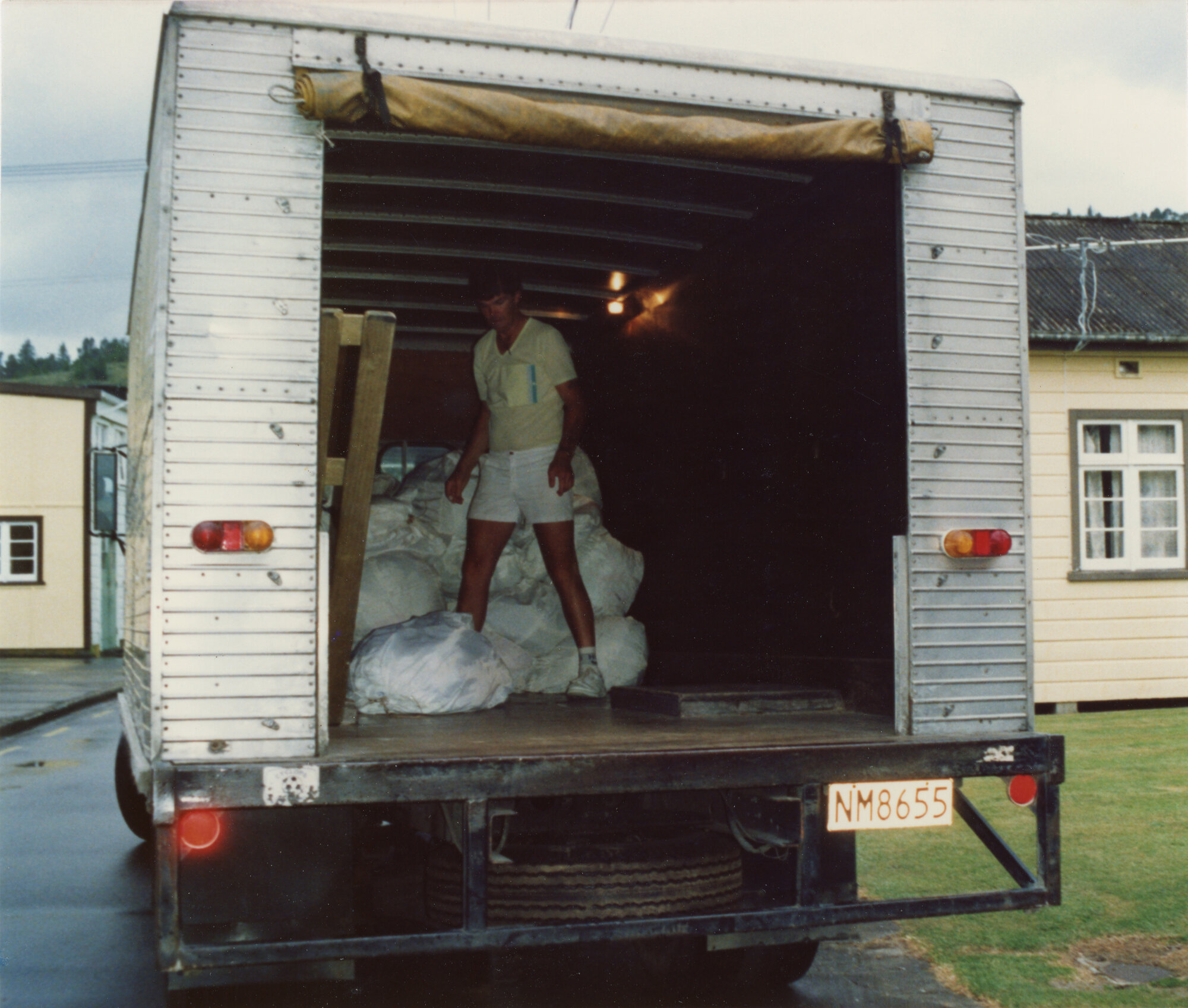 Silverstream Hospital; Laundry Delivery; 1988