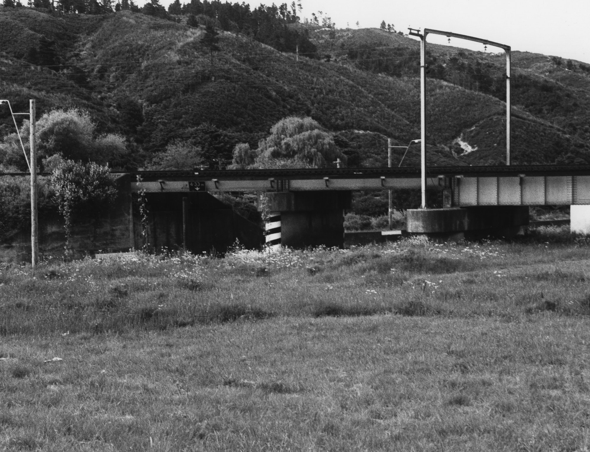 Silverstream railway bridge 3; road underpass.