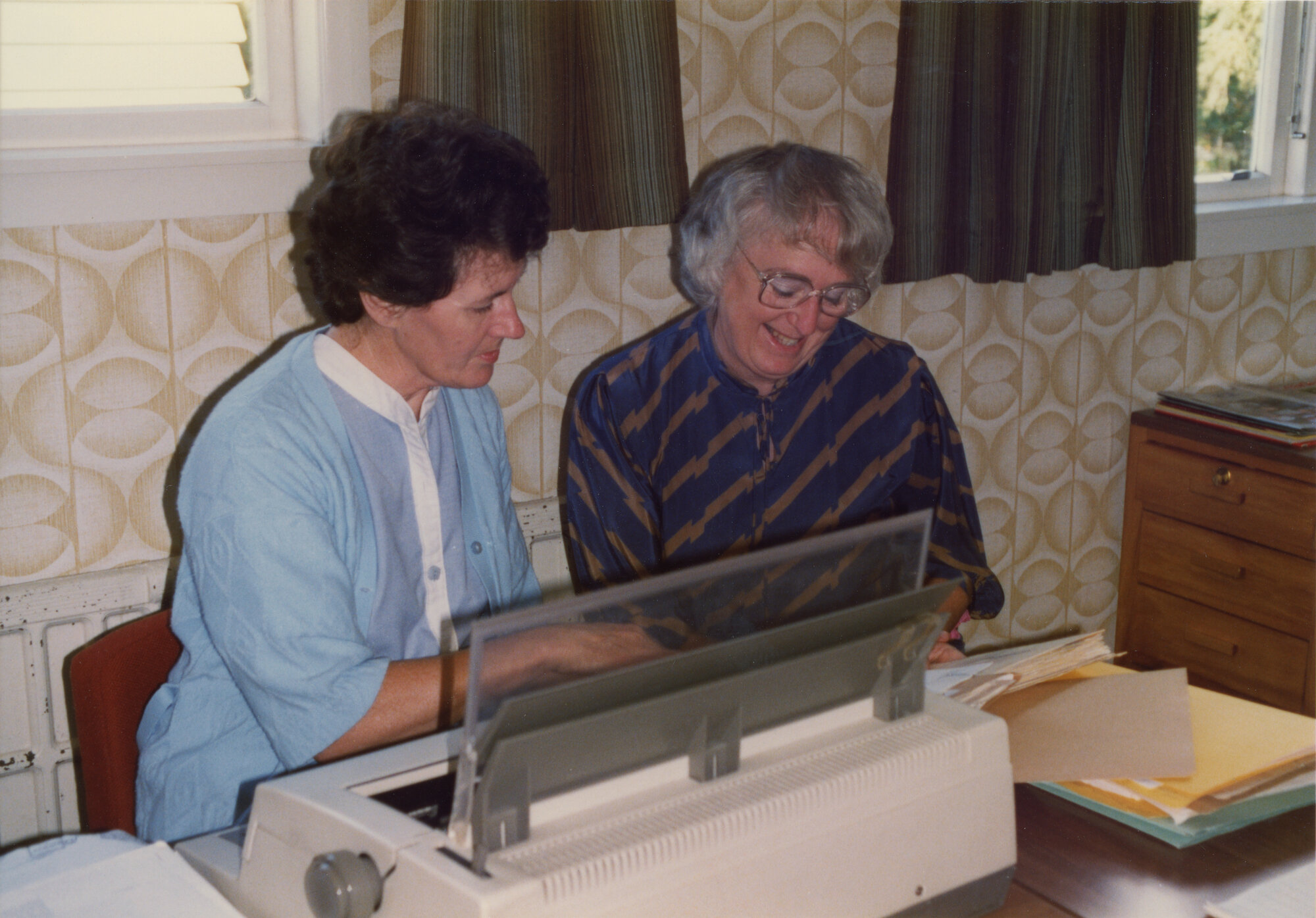 Silverstream Hospital; Secretaries; 1988