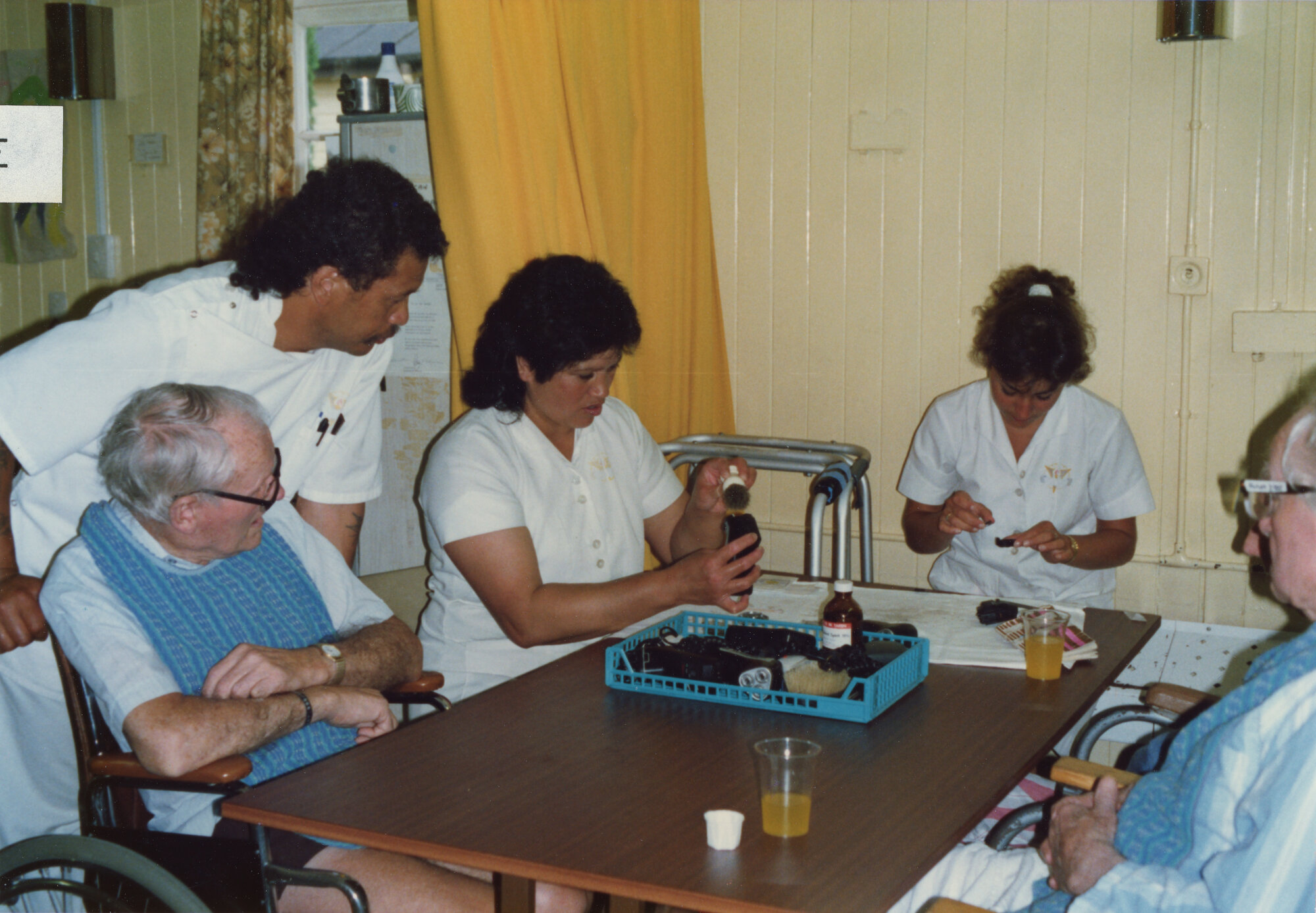 Silverstream Hospital; Cleaning Patient Electric Shavers; 1988