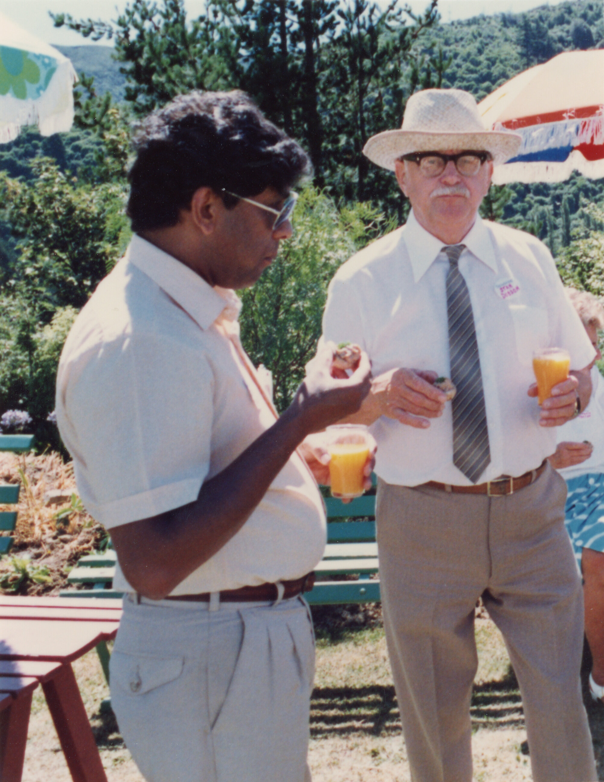 Silverstream Hospital; Dr. Kalupahana and Stan Dobson; 1988